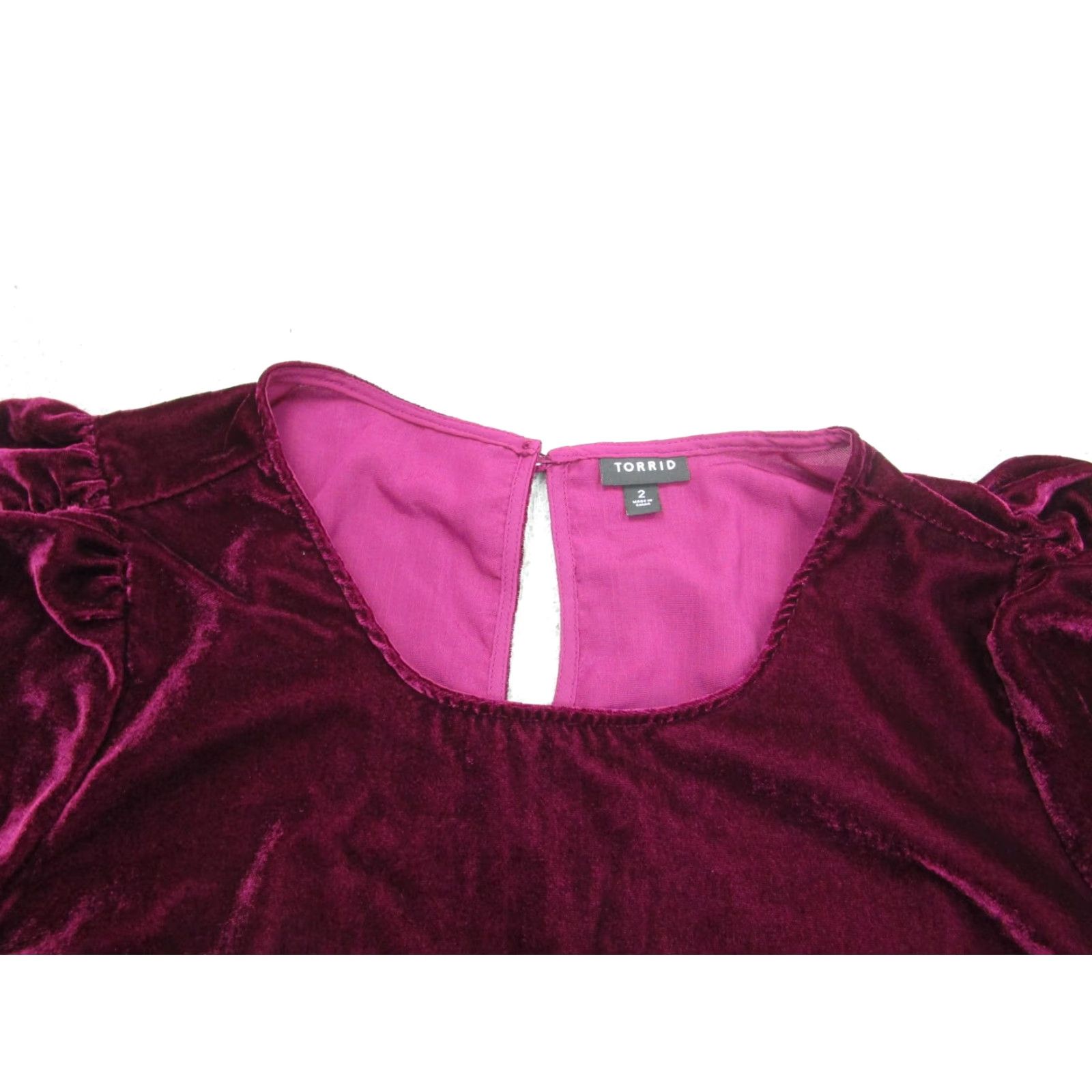 Torrid Torrid Blouse Womens 2 Purple Velvet Puff Sleeve Velour Witchy Fairy Whimsigoth Size XS / US 0-2 / IT 36-38 - 3 Thumbnail