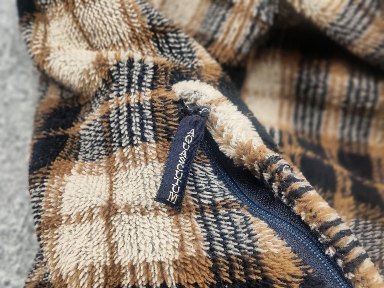 Aquascutum Vintage Aquascutum Zip-Up fleece brown check Sherpa jacket Size US L / EU 52-54 / 3 - 16 Thumbnail