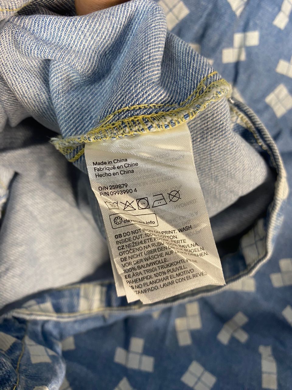 H&M H&M x Tetris puzzle game fullprint denim vest Size US L / EU 52-54 / 3 - 7 Thumbnail