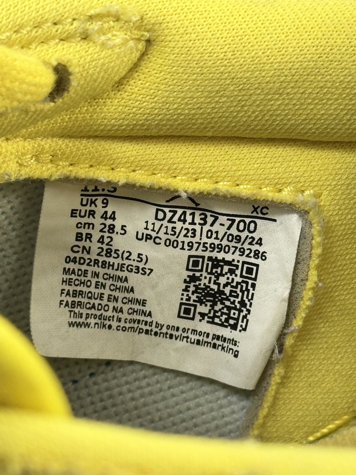 Nike x TRAVIS SCOTT JORDAN 1 LOW OG SP Size US 10 / EU 43 - 11 Thumbnail