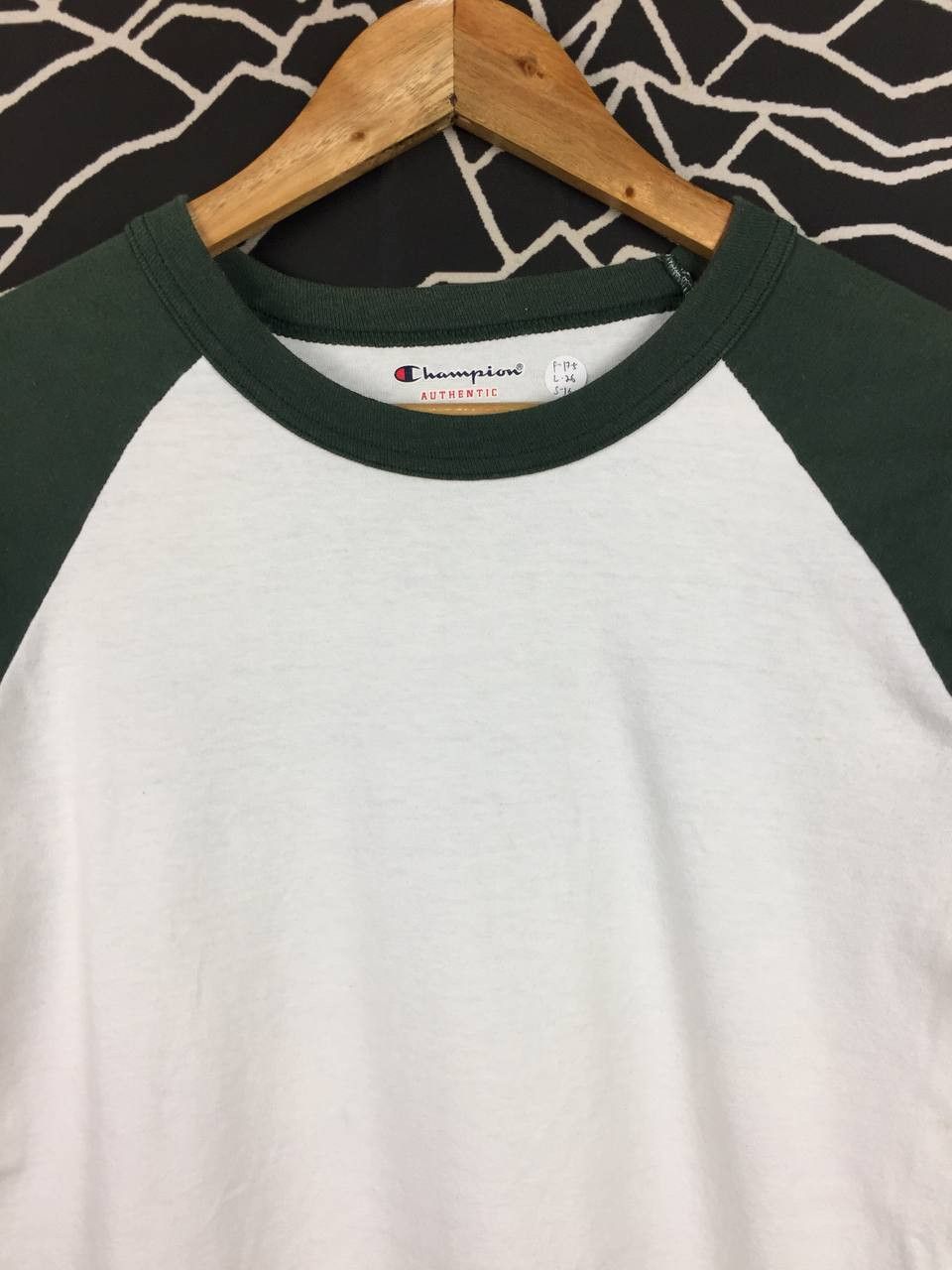 Champion Vtg Champion Authentic Raglan Baseball Tee Size S Size US S / EU 44-46 / 1 - 3 Thumbnail