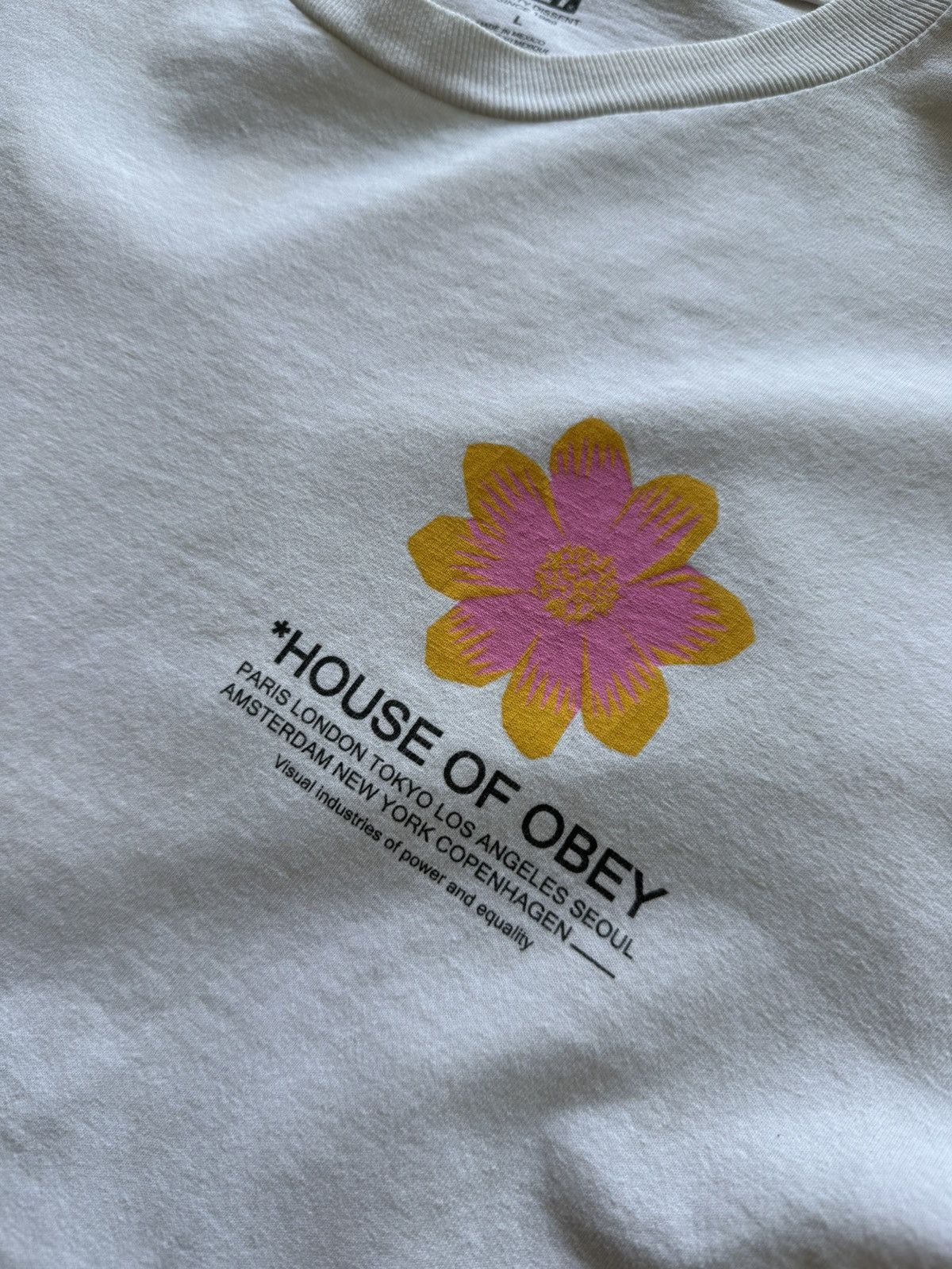 Obey Obey House of Obey boxy flower tshirt Size US L / EU 52-54 / 3 - 5 Thumbnail