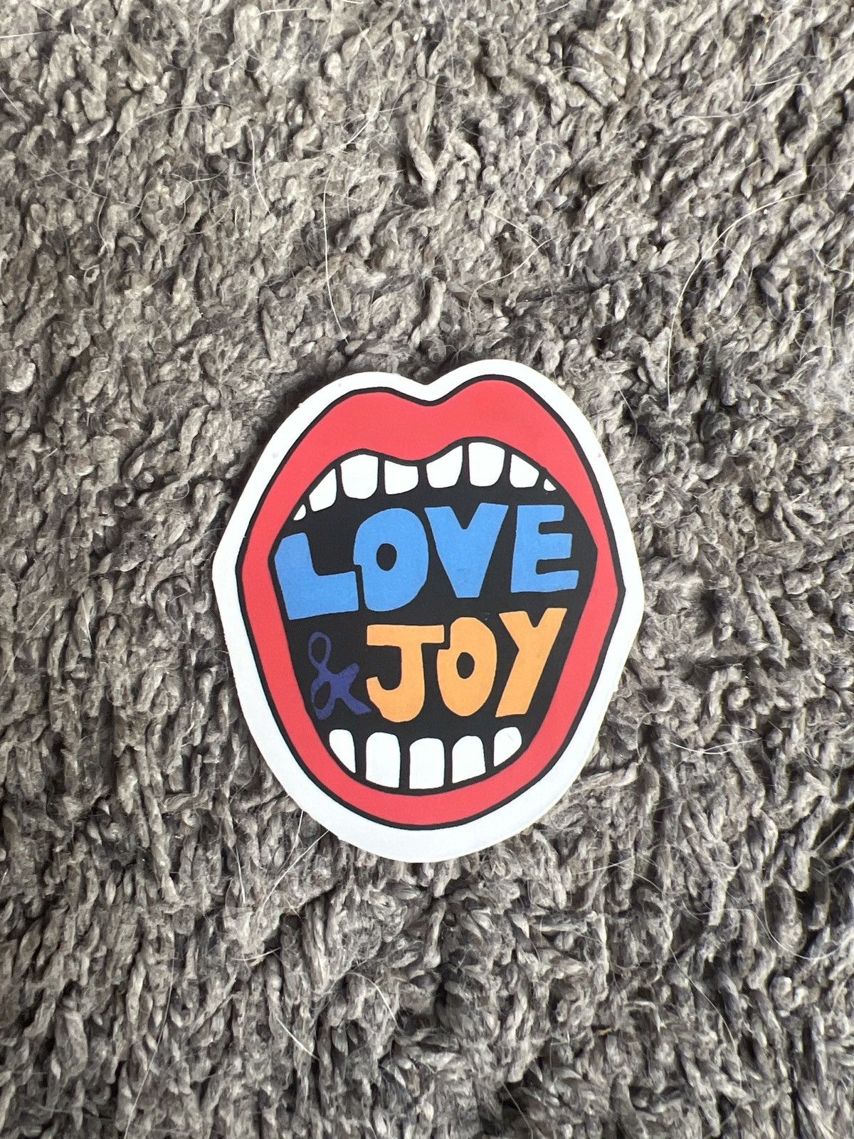 Hypebeast × Vintage Love & Joy Sticker Size ONE SIZE - 1 Thumbnail