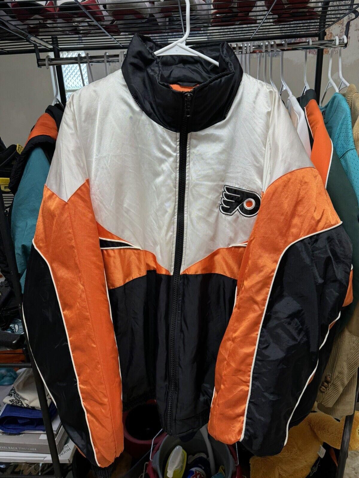 NHL × Pro Player × Vintage Vintage NHL Philadelphia Flyers Pro Player Jacket Size US XL / EU 56 / 4 - 1 Thumbnail