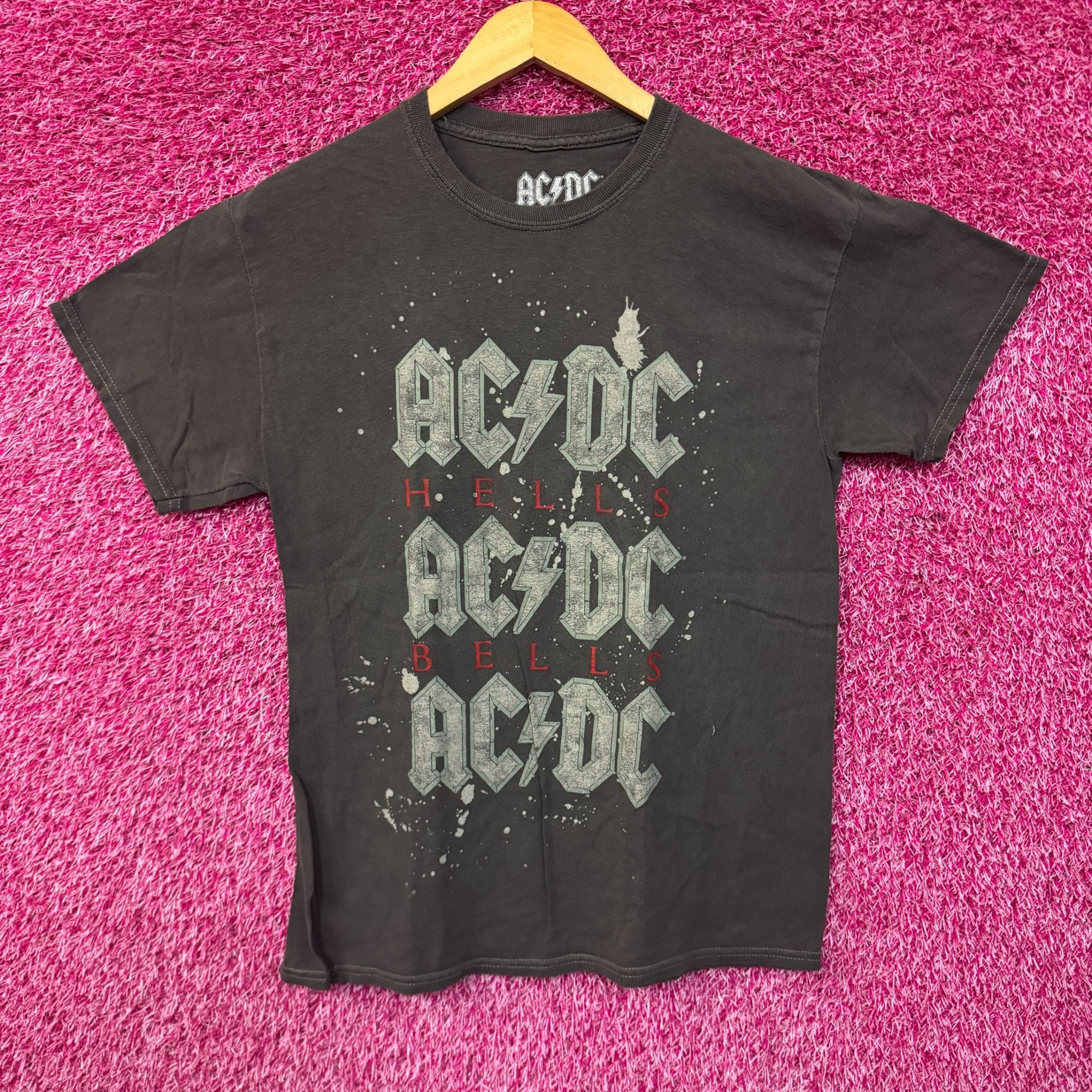 AC/DC AC/DC Splatter Spell Out Hells Bells Hard Rock Band Tee M Size US M / EU 48-50 / 2 - 1 Thumbnail