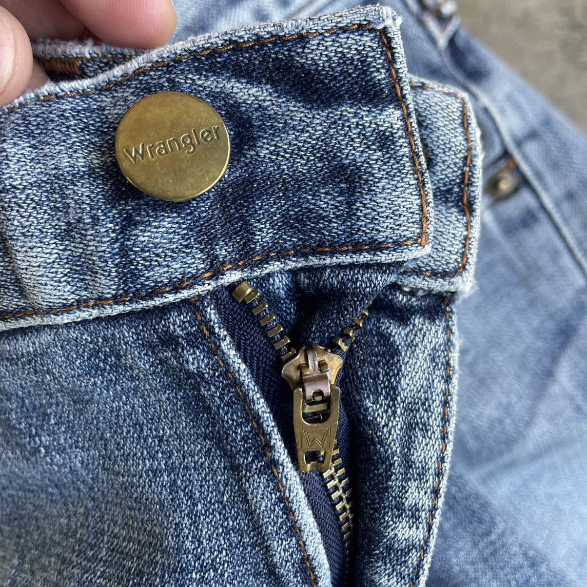Wrangler 🔥Vintage Wrangler W0344 Washed Ripped Distress Denim Jeans Size US 33 - 13 Thumbnail