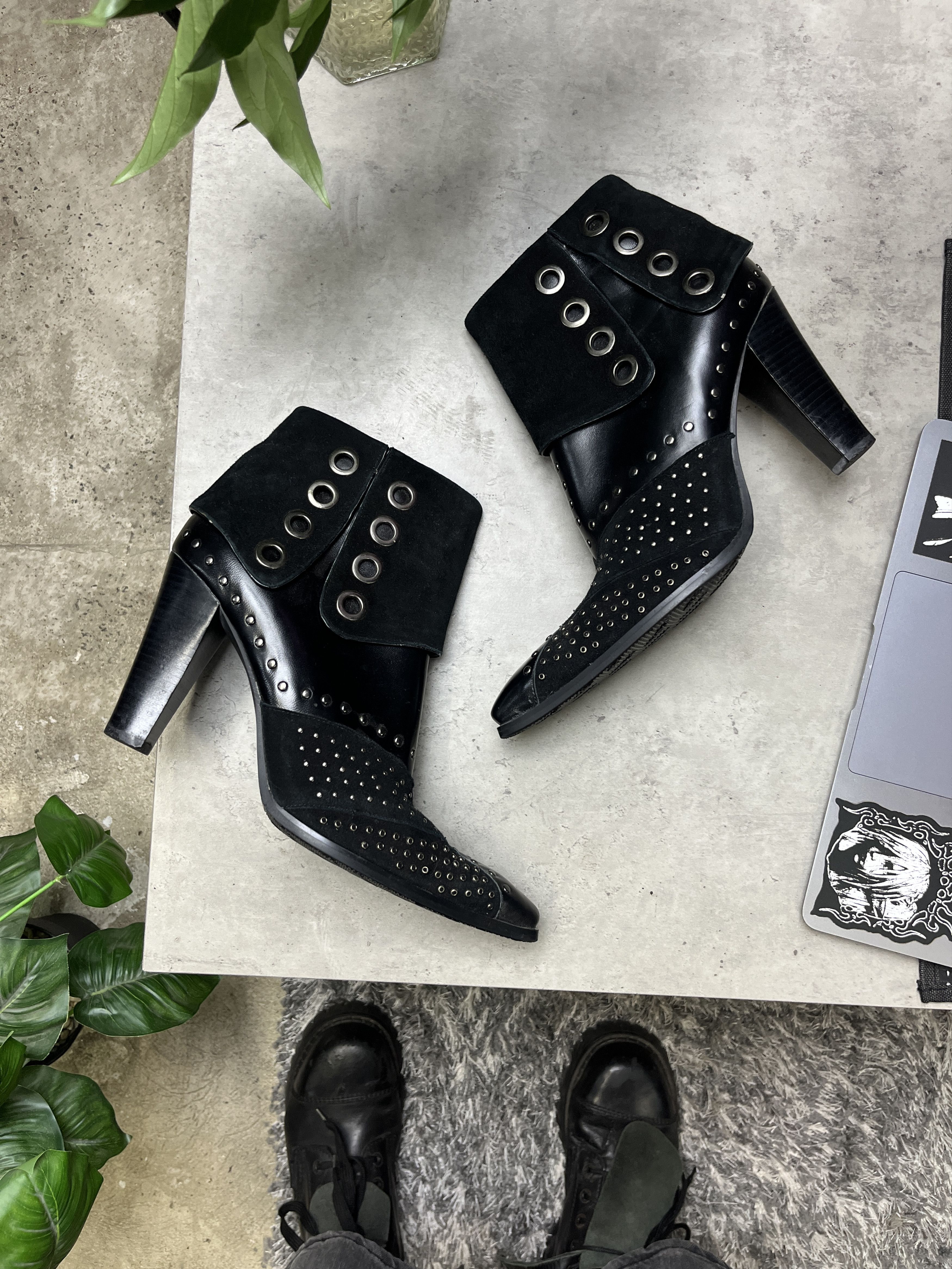 Other 2000s STUDDED SUEDE GROMMET HEELED ANKLE BOOTS - 5149 Size US 9.5 / IT 39.5 - 1 Thumbnail