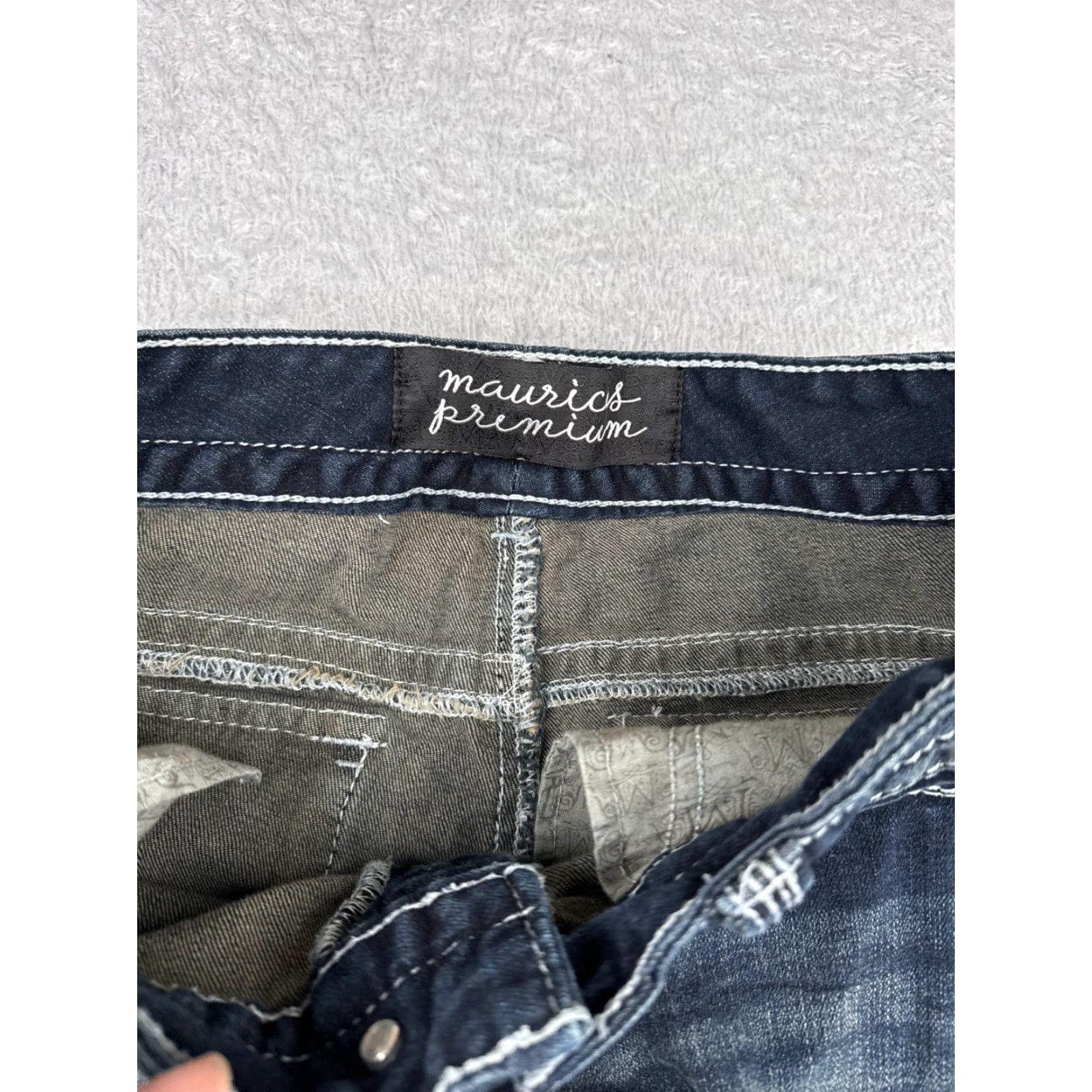Vintage Maurices Jeans Womens 9 Blue Denim Bootcut Dark Wash Low Rise 32x31 5-Pocket Zipper Stretch Regular Cotton Blend Vintage No Size 30" / US 8 / IT 44 - 5 Thumbnail