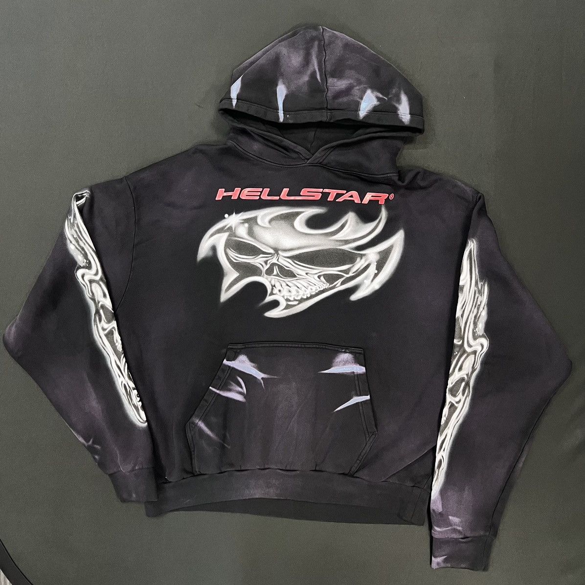 image of Hellstar Airbrushed Skull Black Hoodie, Men's (Size XL)