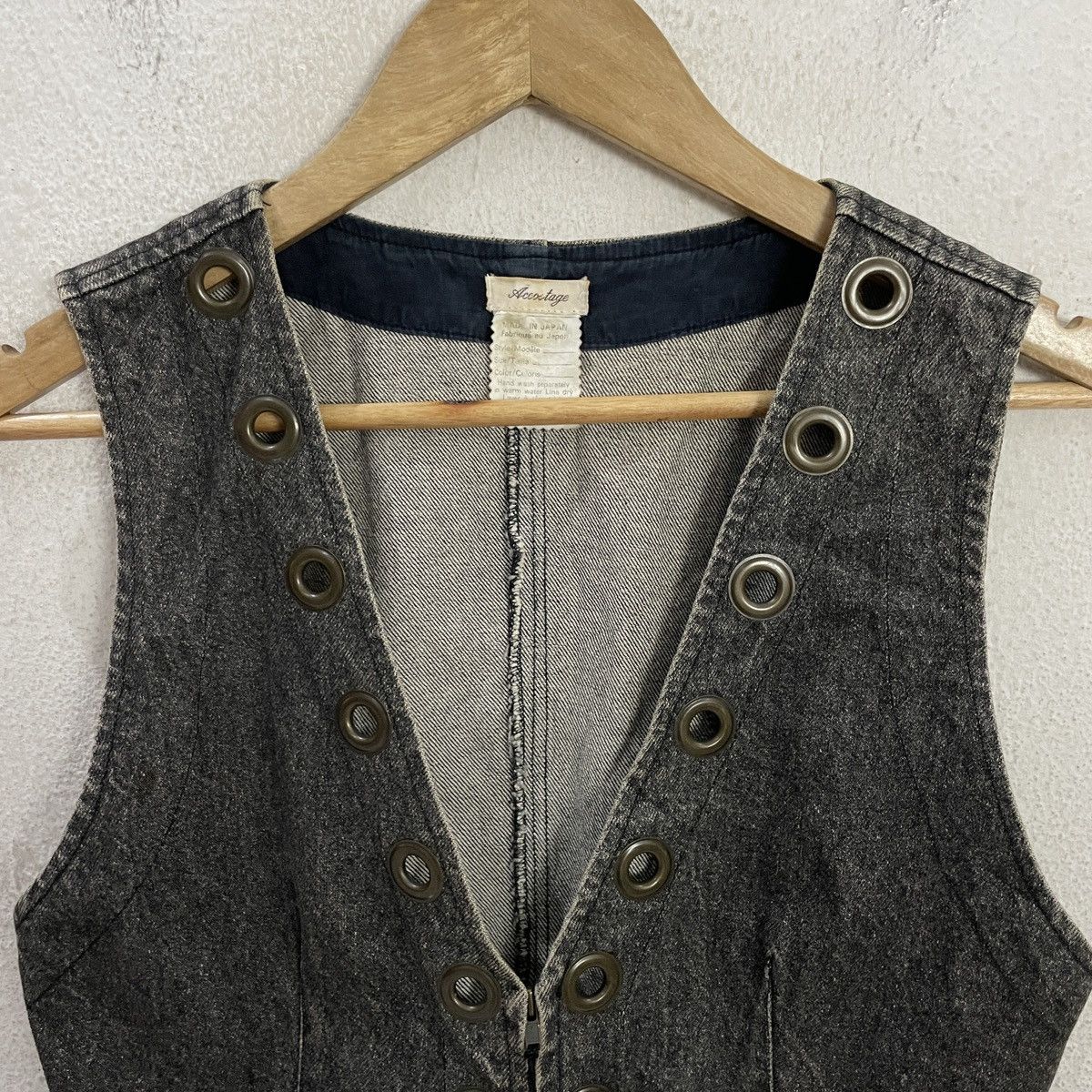 Japanese Brand Vintage Accostage Japan Denim Vest Size M / US 6-8 / IT 42-44 - 2 Thumbnail