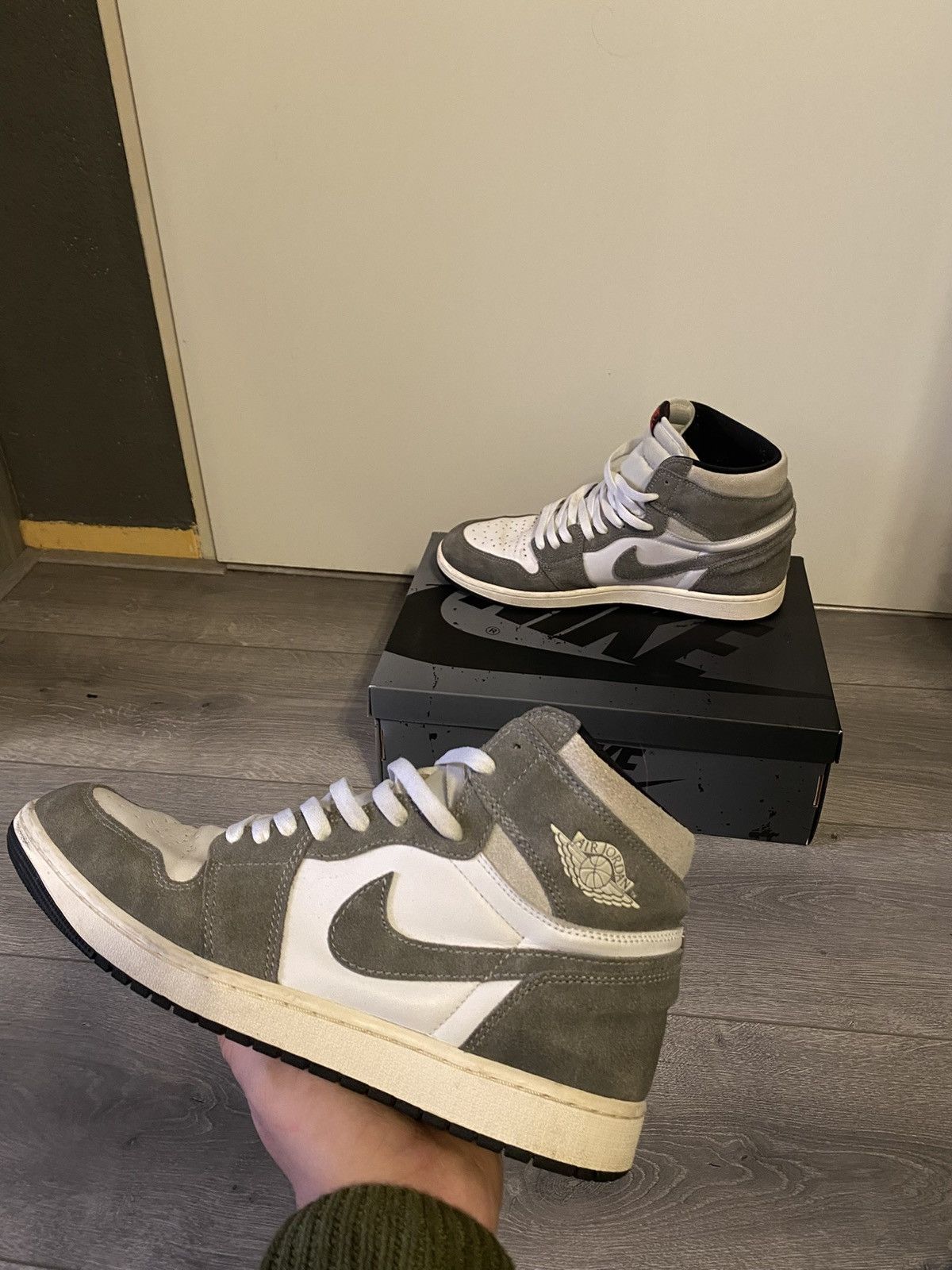 Nike Air Jordan Retro High OG ‘Washed Grey’ Size US 12.5 / EU 45-46 - 1 Thumbnail
