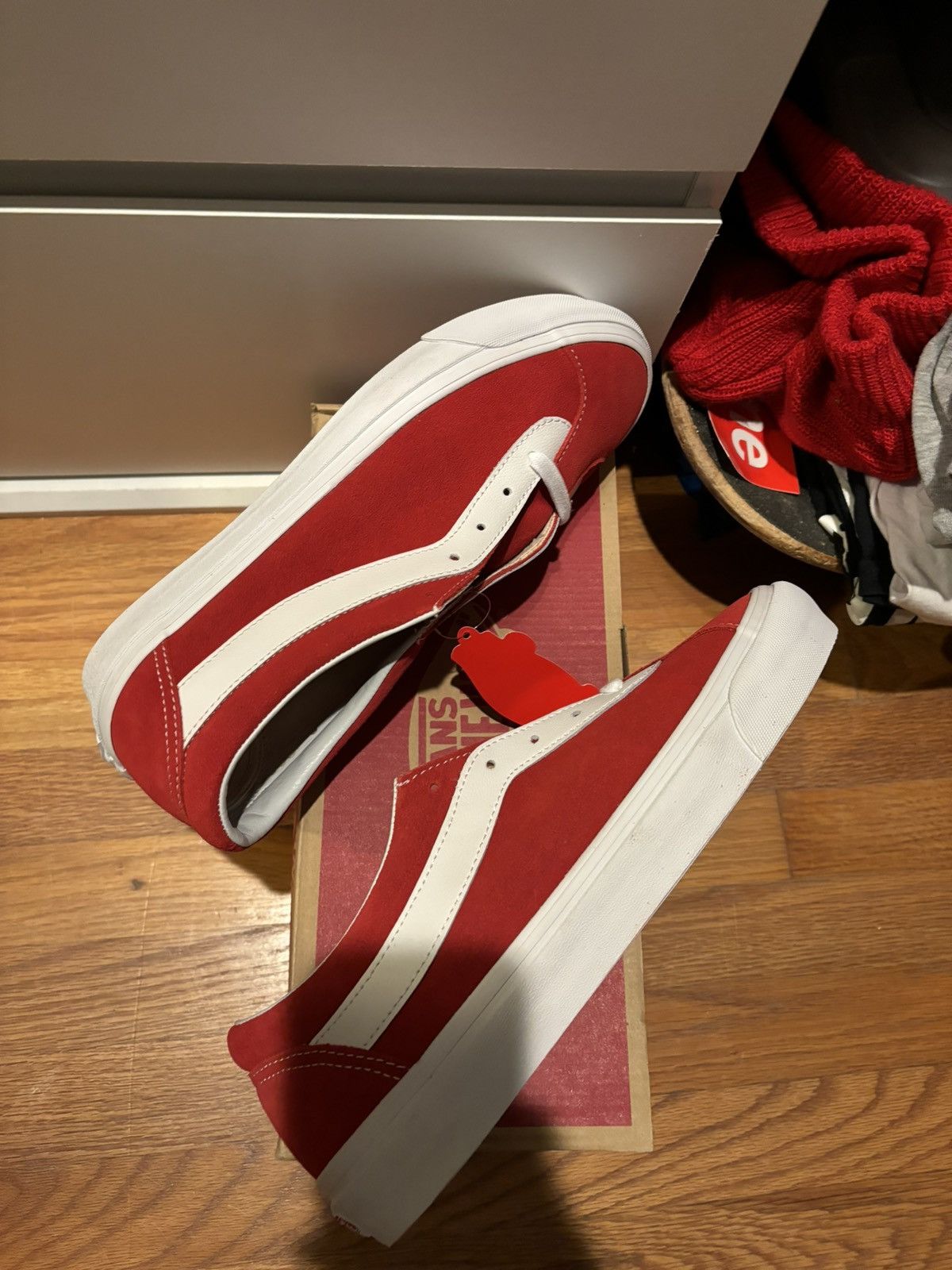 Vans Vans bold ni suede racing red size 10 Size US 10 / EU 43 - 5 Thumbnail