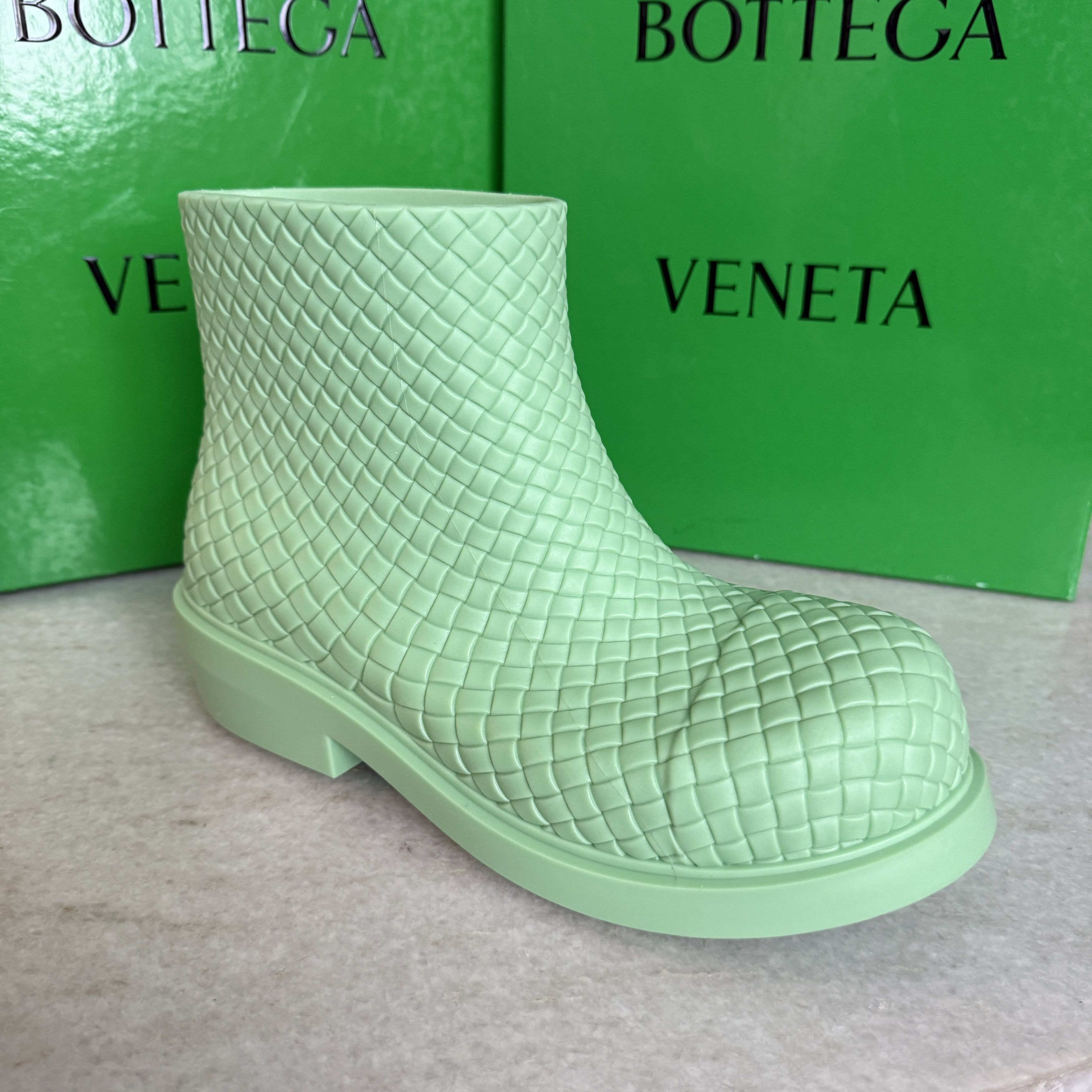 Bottega Veneta Bottega Veneta 763725 Green Men's Rubber Fireman Boots, 42 Size US 10 / EU 43 - 9 Thumbnail