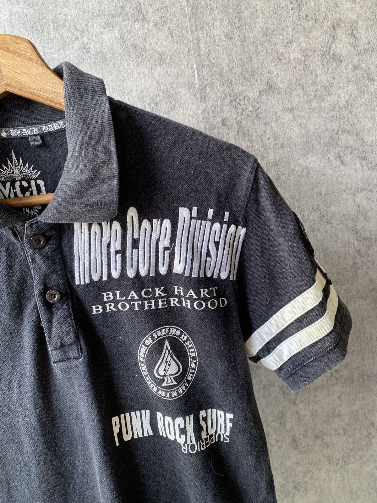 Japanese Brand More Core Division Japan Punk Rock Surf Faded Black Shirt Size US S / EU 44-46 / 1 - 3 Thumbnail