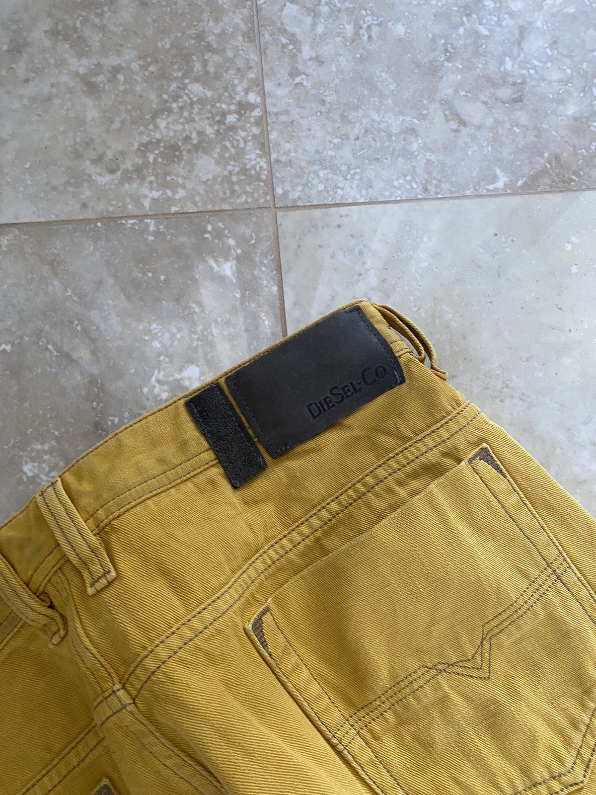 Diesel Vintage Diesel Yellow Jeans Flared Washed Limited Japanese Size US 36 / EU 52 - 4 Thumbnail