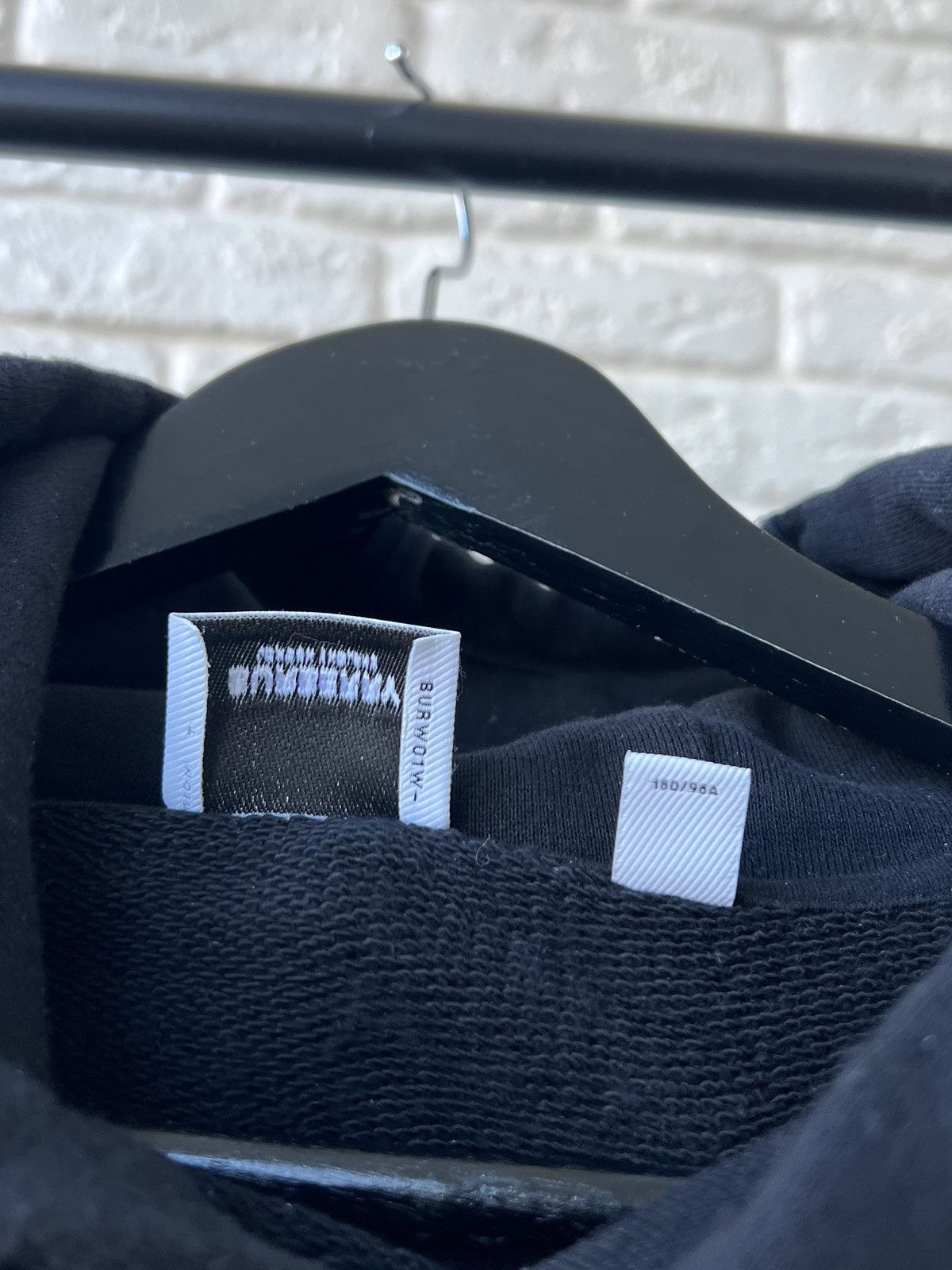 Burberry Burberry London Black Graphic Logo Hoodie Sweater Size US M / EU 48-50 / 2 - 7 Thumbnail