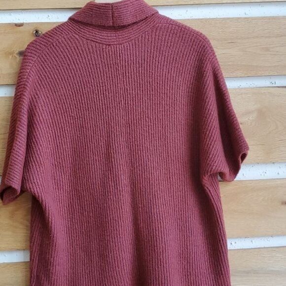 Designer CAbi Love Carol Rosewood Knitted Button Collared SS Sweater Size S / US 4 / IT 40 - 8 Thumbnail