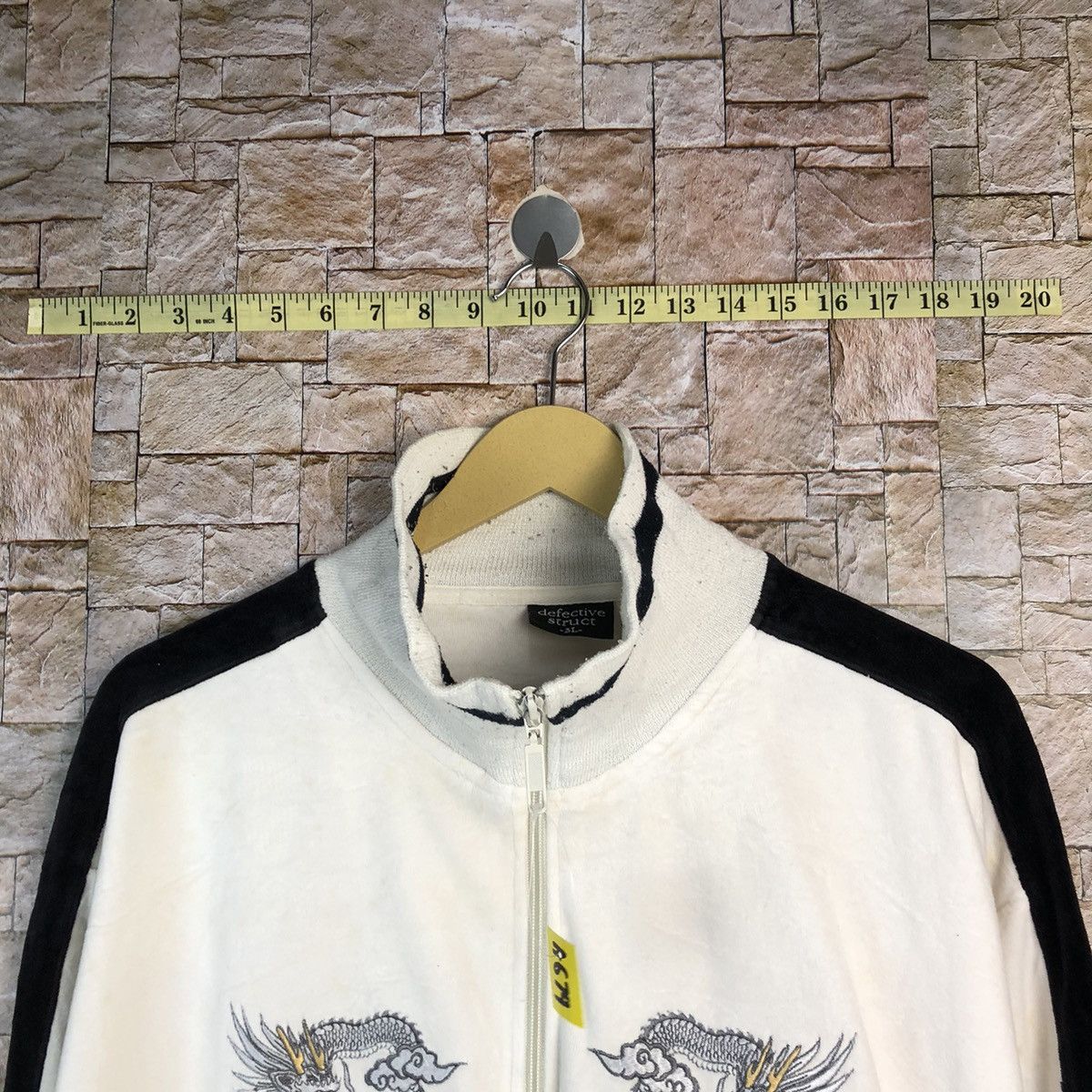 Edition Japan Defective Struct double dragon japan White sweater #A674 Size US XL / EU 56 / 4 - 4 Thumbnail