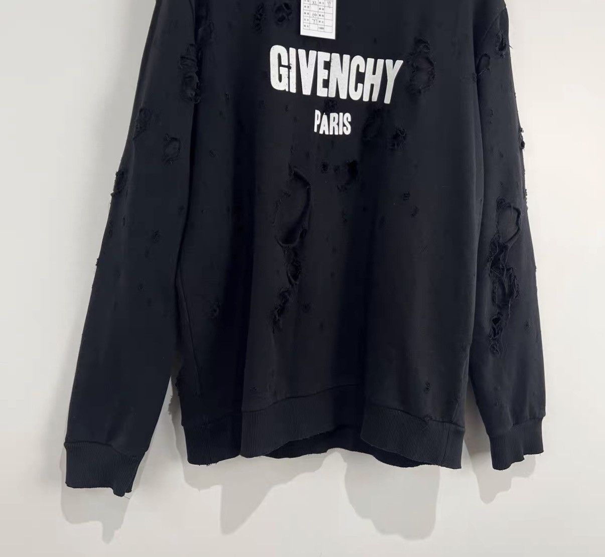 Givenchy Givenchy Black Ripped Sweatshirt J42 Size US XL / EU 56 / 4 - 4 Thumbnail