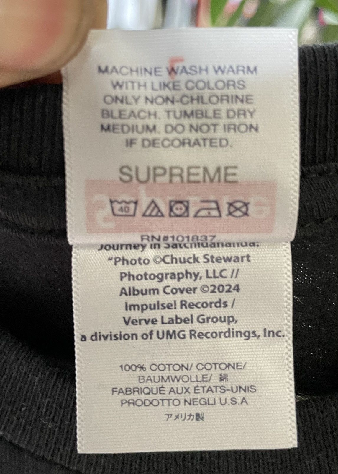 Supreme Supreme Satchidananda Tee Size US L / EU 52-54 / 3 - 4 Thumbnail