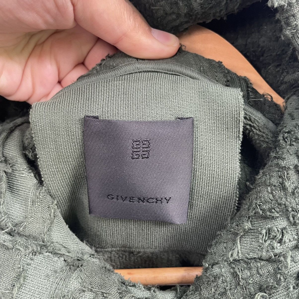 Givenchy Givenchy 22ss boro hoodie destroyed Size US XXL / EU 58 / 5 - 3 Thumbnail