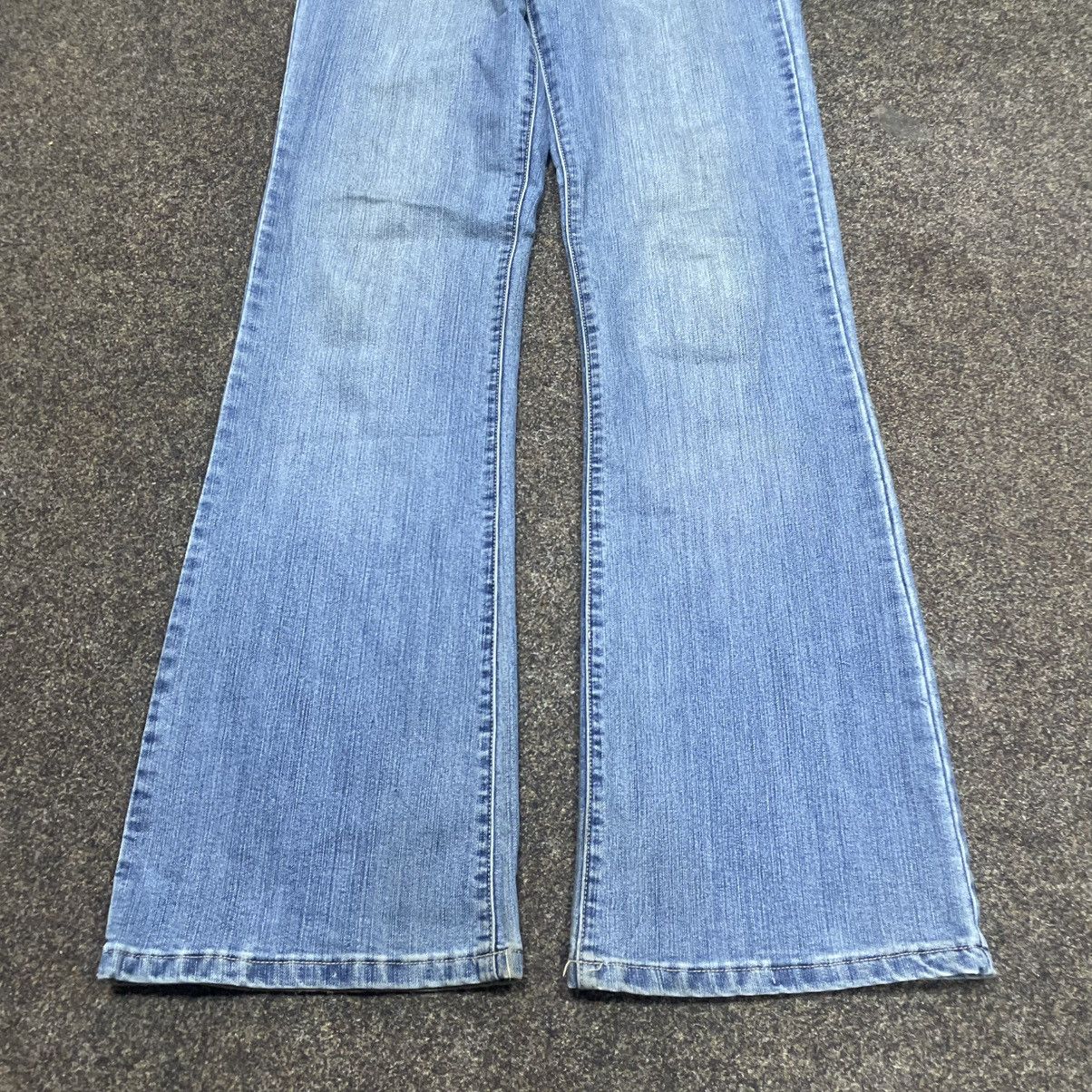 Vintage Vintage Y2K Baggy Flare Jeans Light Wash Skate Archive Logo Size 28" / US 6 / IT 42 - 5 Thumbnail