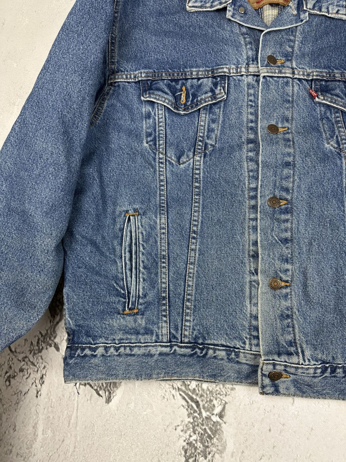Levi's Vintage Clothing Vintage Levi’s Heavy Denim Jacket Made In USA Size US L / EU 52-54 / 3 - 6 Thumbnail
