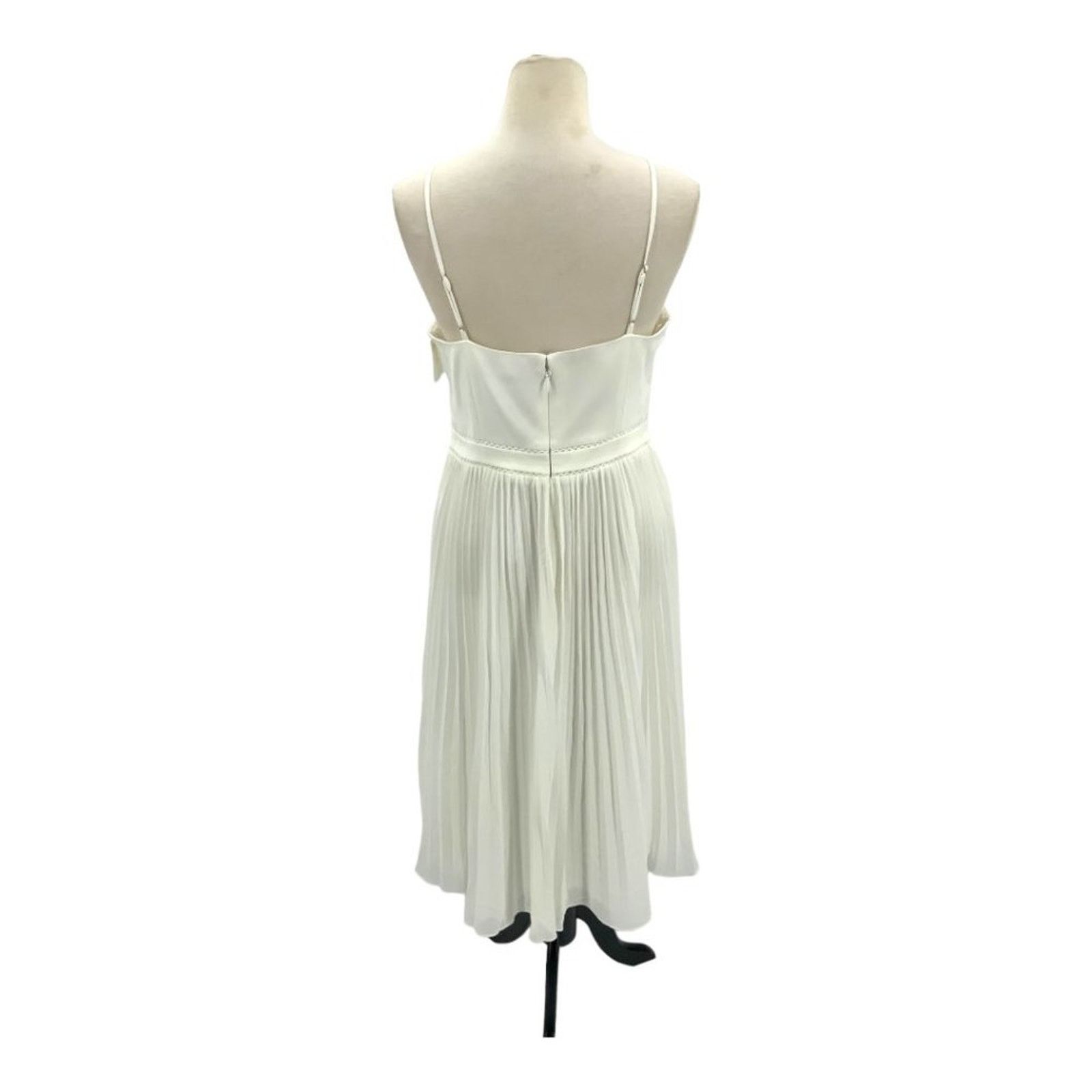 Other Adelyn Rae White Charli Pleated Midi Dress Medium NWT $138 Size M / US 6-8 / IT 42-44 - 6 Thumbnail
