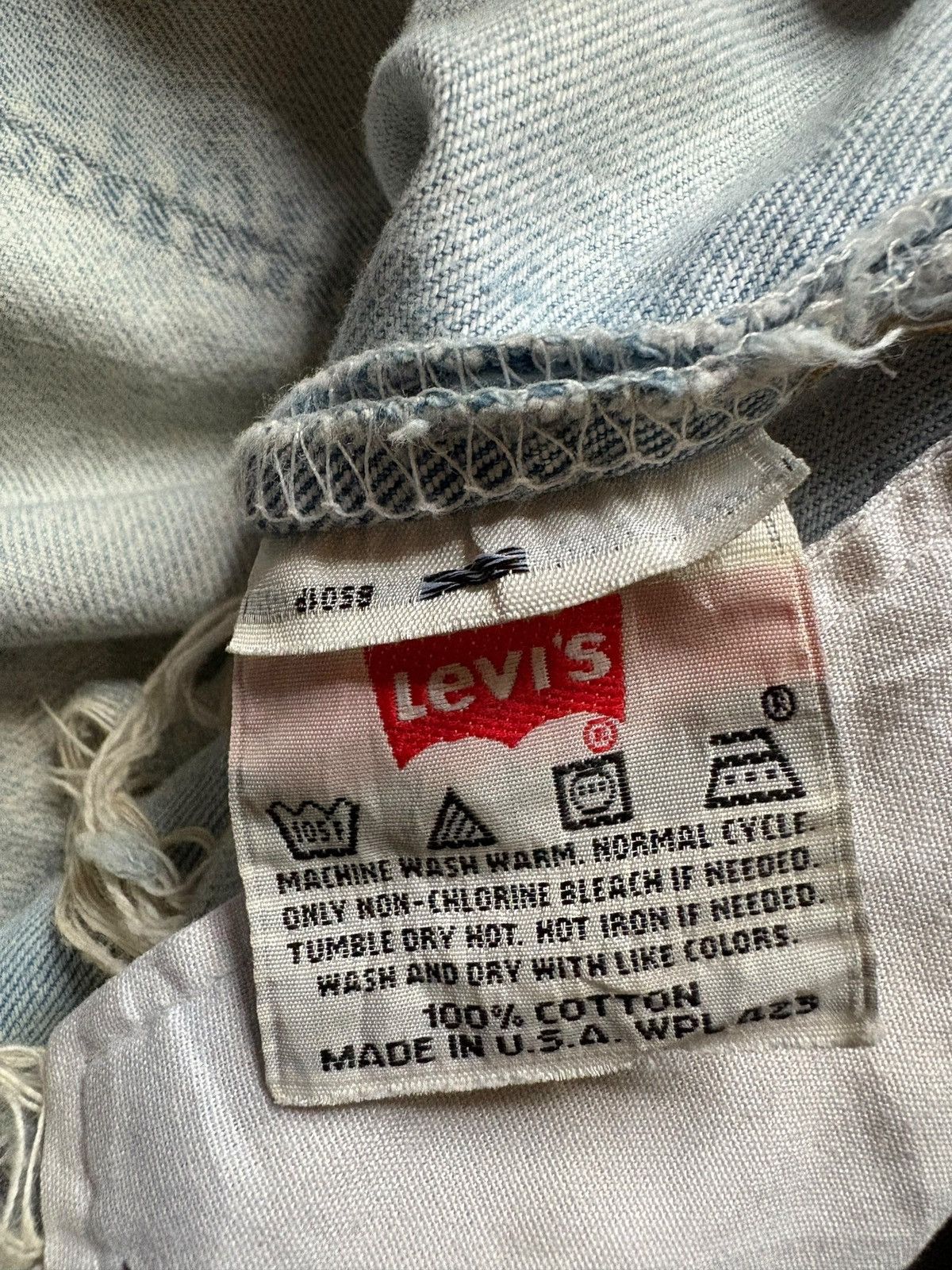 Levi's Vintage 90s Levis 501 Mud Wash Distress Ripped Loose Jeans Size US 35 - 9 Thumbnail