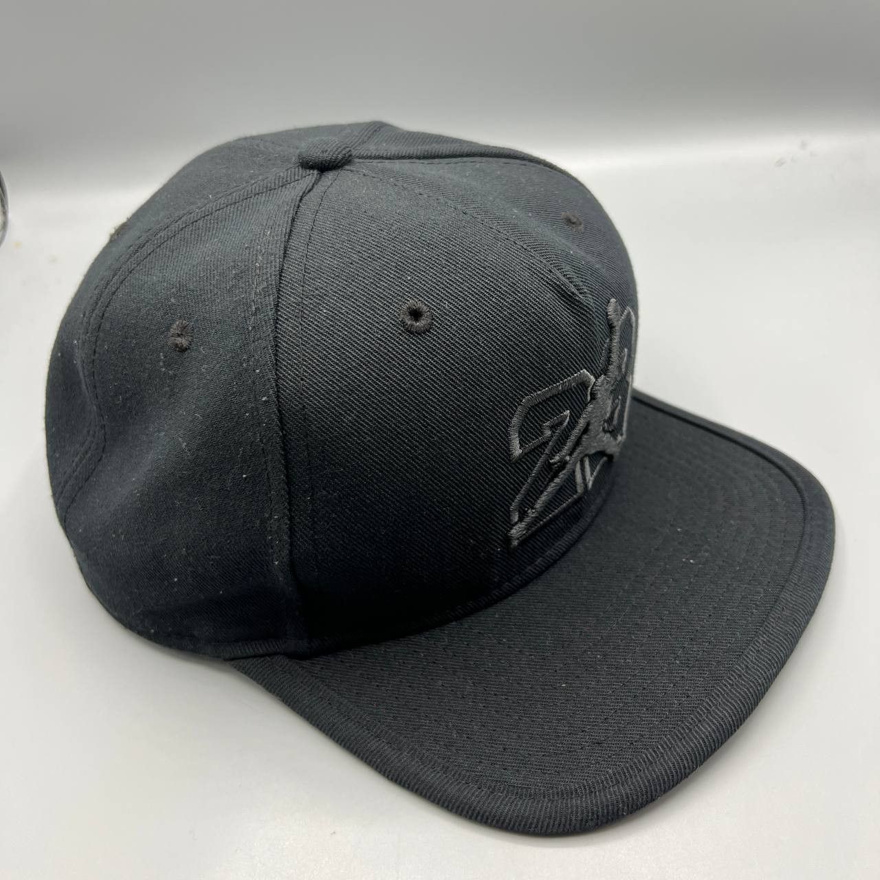 Jordan Brand Air Jordan 23 Hat Men Embroidered Logo Jumpman Snap Back Cap Size ONE SIZE - 4 Thumbnail