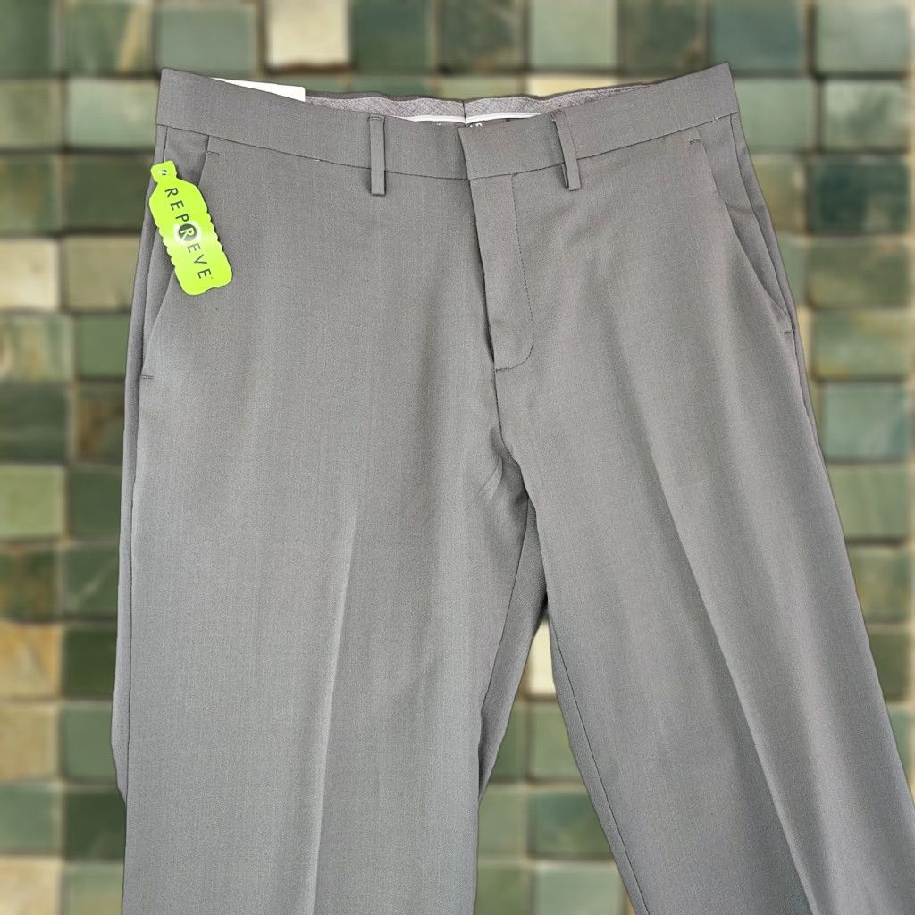 Haggar Haggar H26 Dress Pants Mens 34x32 Grey Straight Fit Premium Stretch  Travel | Grailed