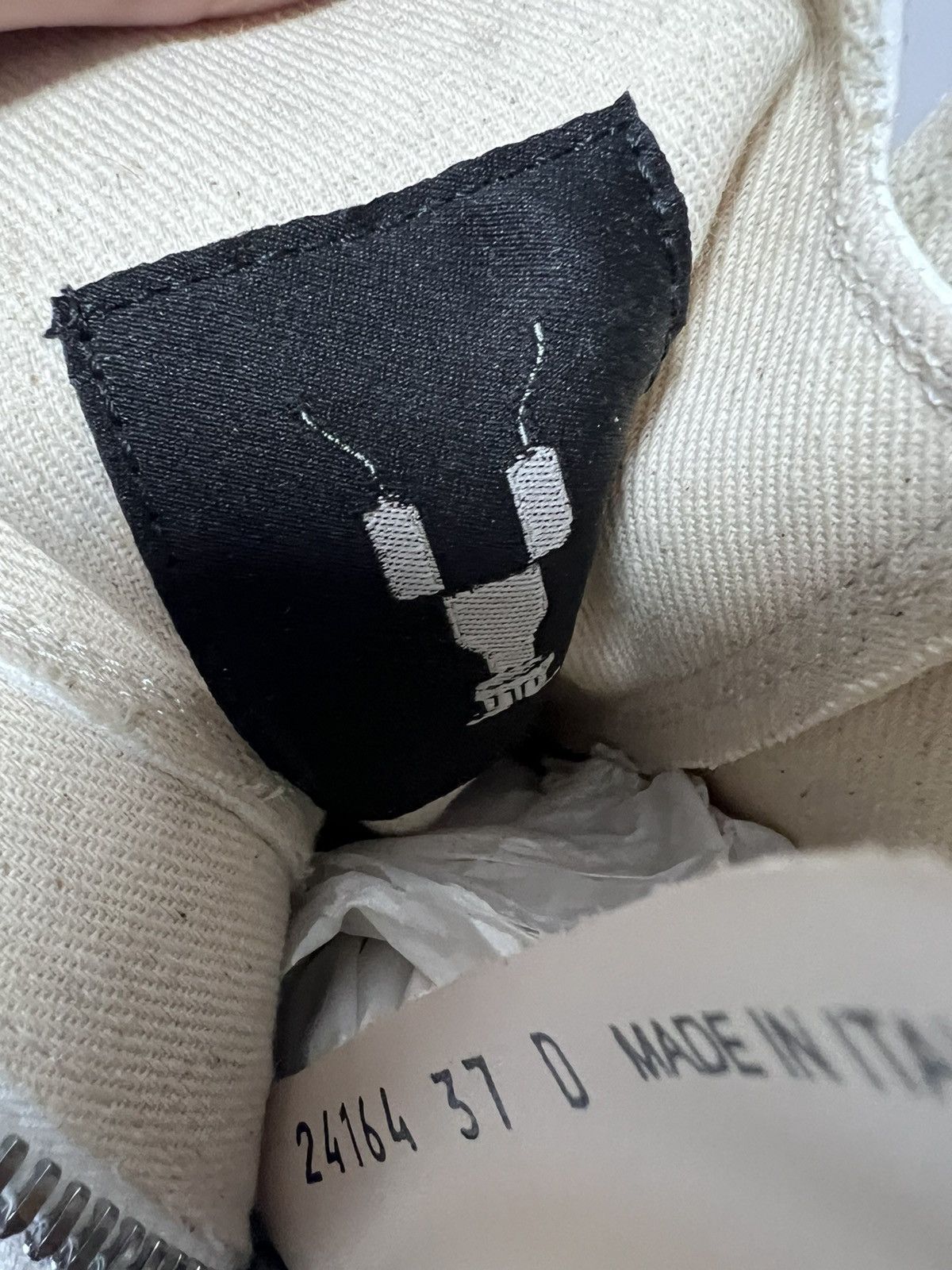 Rick Owens Drkshdw Rick owens ramones drkshdw high top sneakers sz37 Size US 7 / IT 37 - 9 Thumbnail