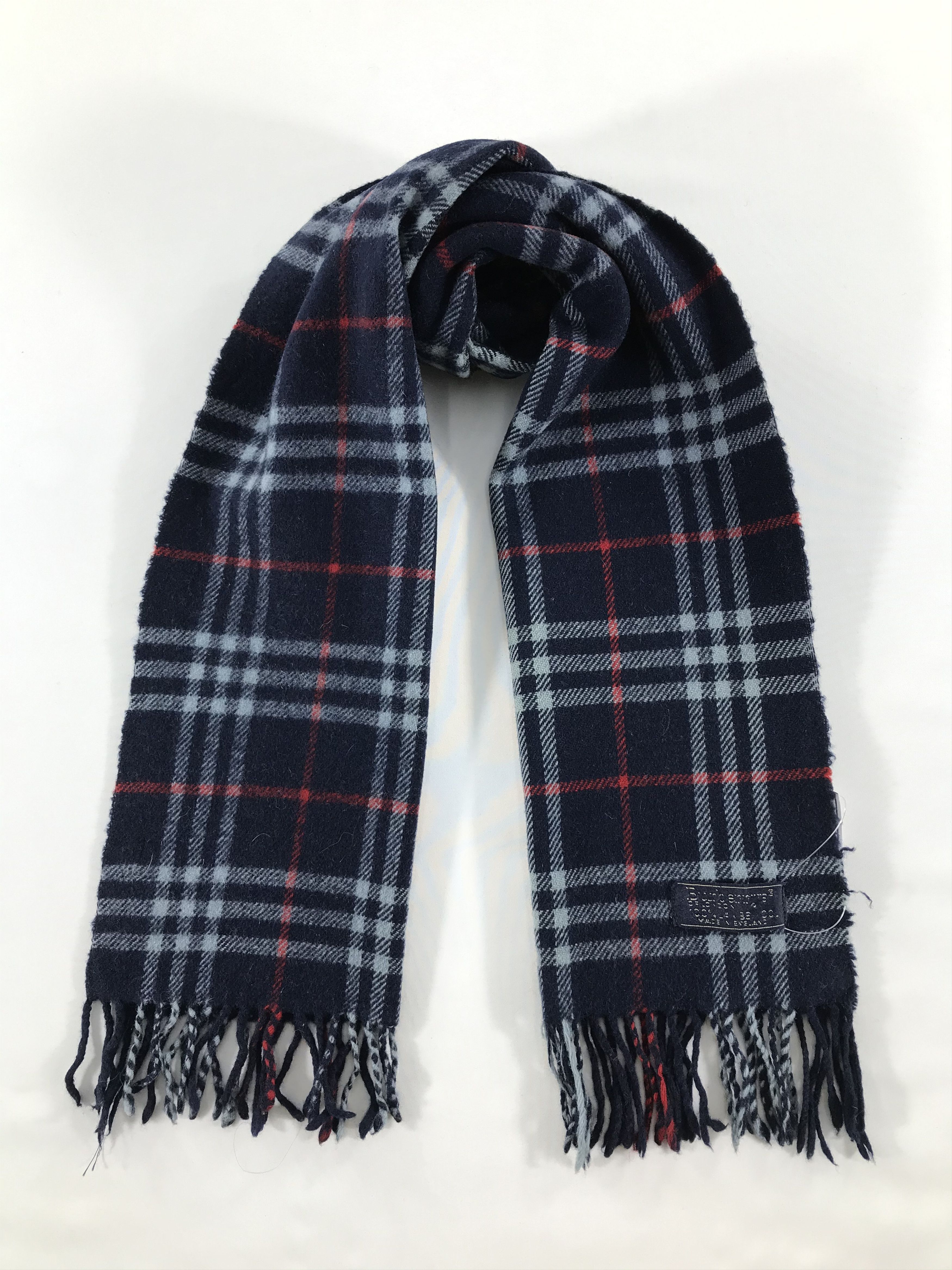 Burberry Vintage Burberry Scarf/Muffler/Neckwear MF1480 Size ONE SIZE - 1 Thumbnail