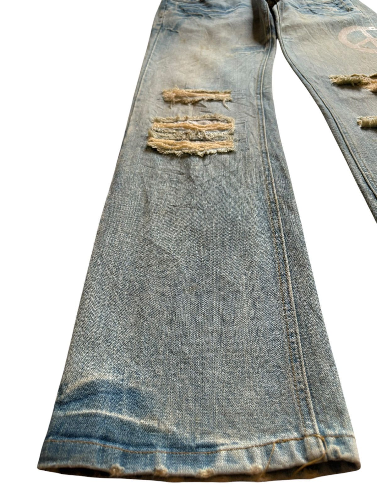 Japanese Brand Vintage Japanese Brand Peace Spell Out Mud Wash Loose Jeans Size US 34 / EU 50 - 6 Thumbnail