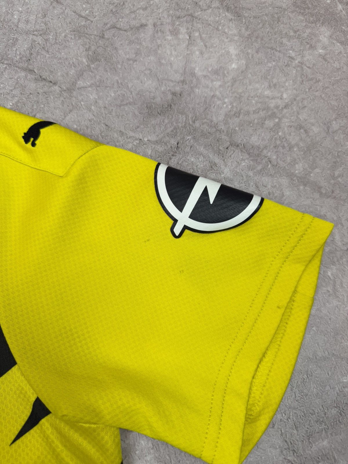 Puma Puma Borussia Dortmund Soccer Jersey Size US M / EU 48-50 / 2 - 7 Thumbnail
