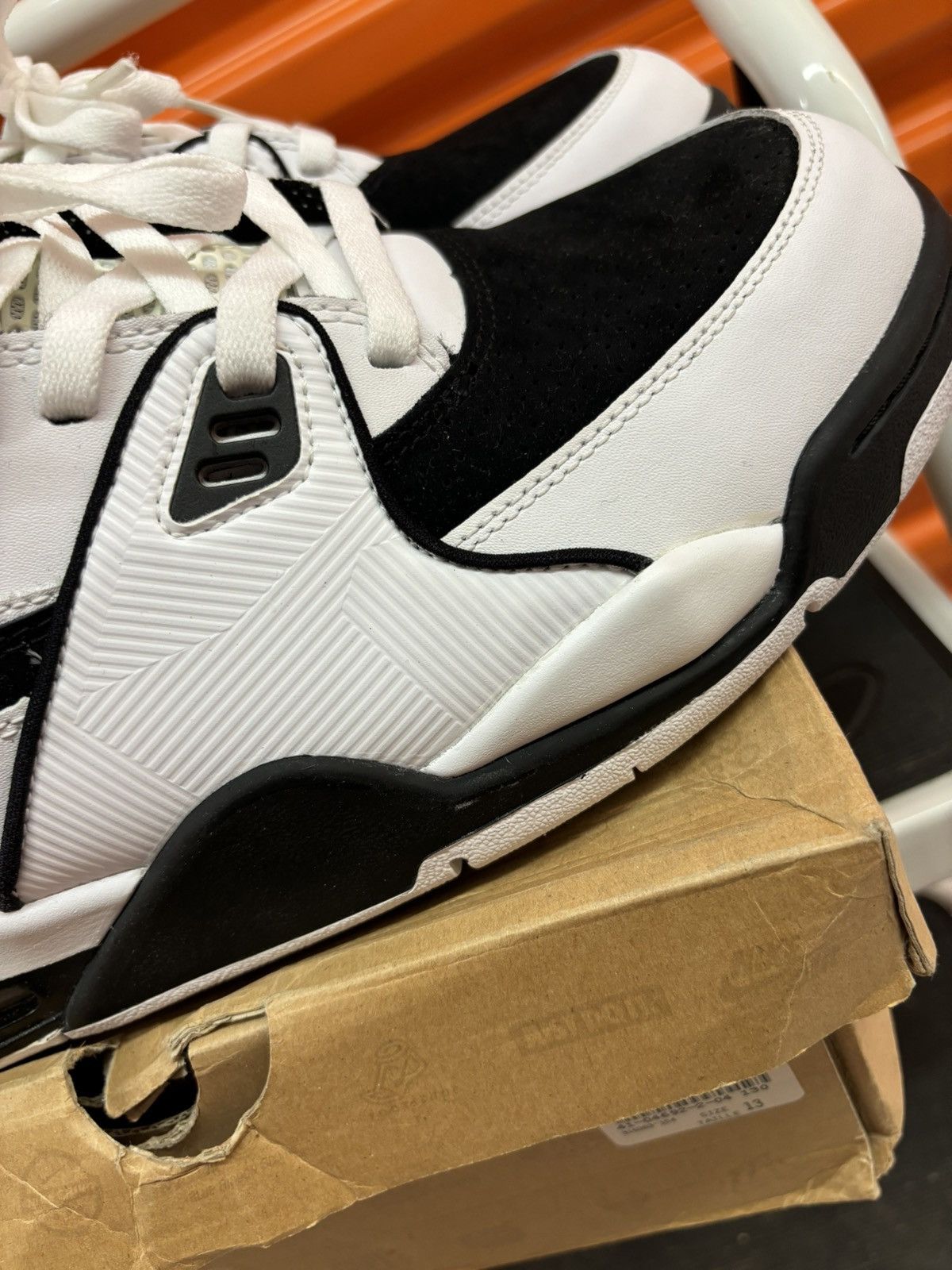 Nike × Vintage ***FINAL DROP***RARE 2008 NIKE AIR FLIGHT 89 QS TITULARES 13 Size US 13 / EU 46 - 7 Thumbnail