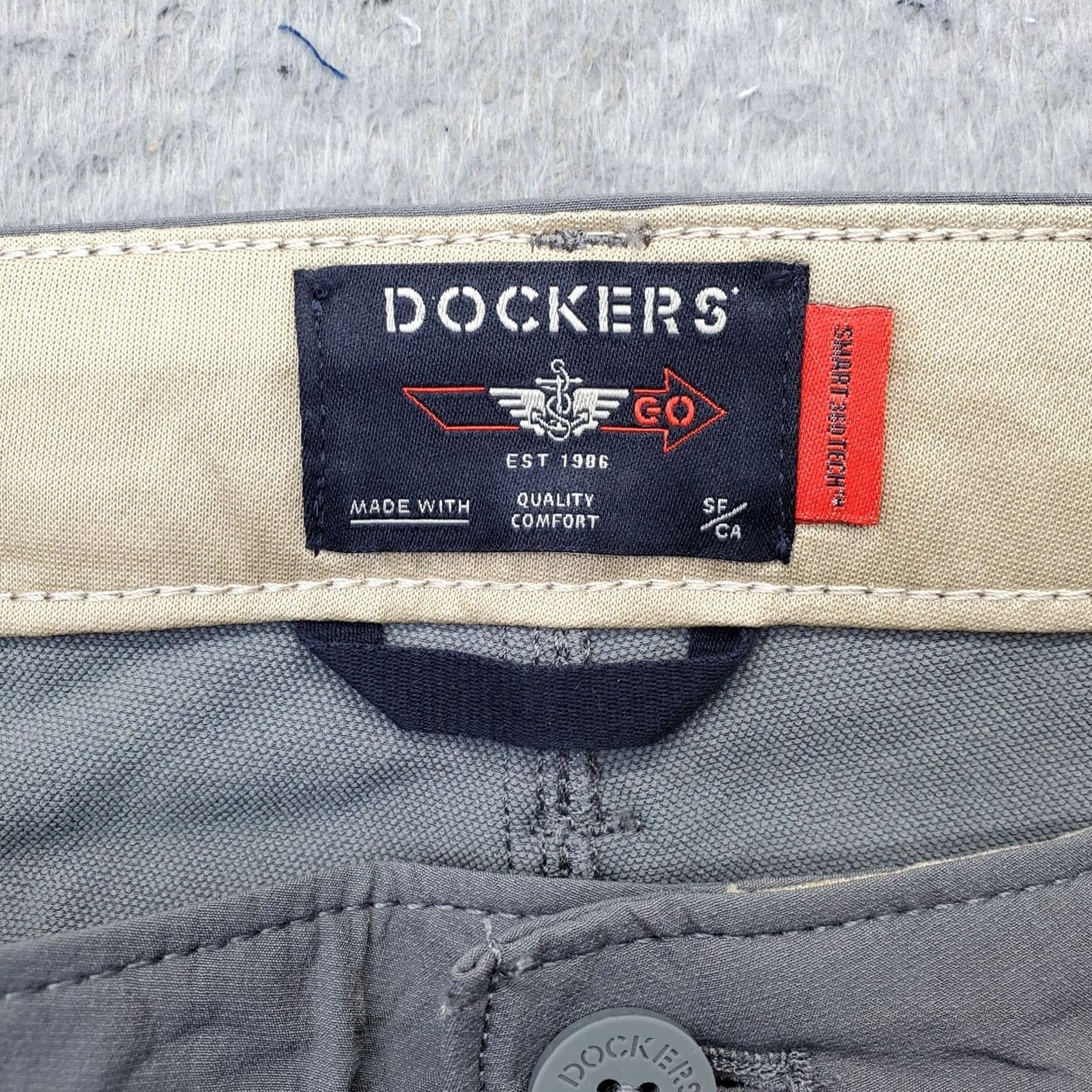 Dockers DOCKERS Mens Chino Pants 36 Gray Smart 360 Flex Comfort Straight Leg Outdoor Shirt Size US 36 / EU 52 - 7 Thumbnail