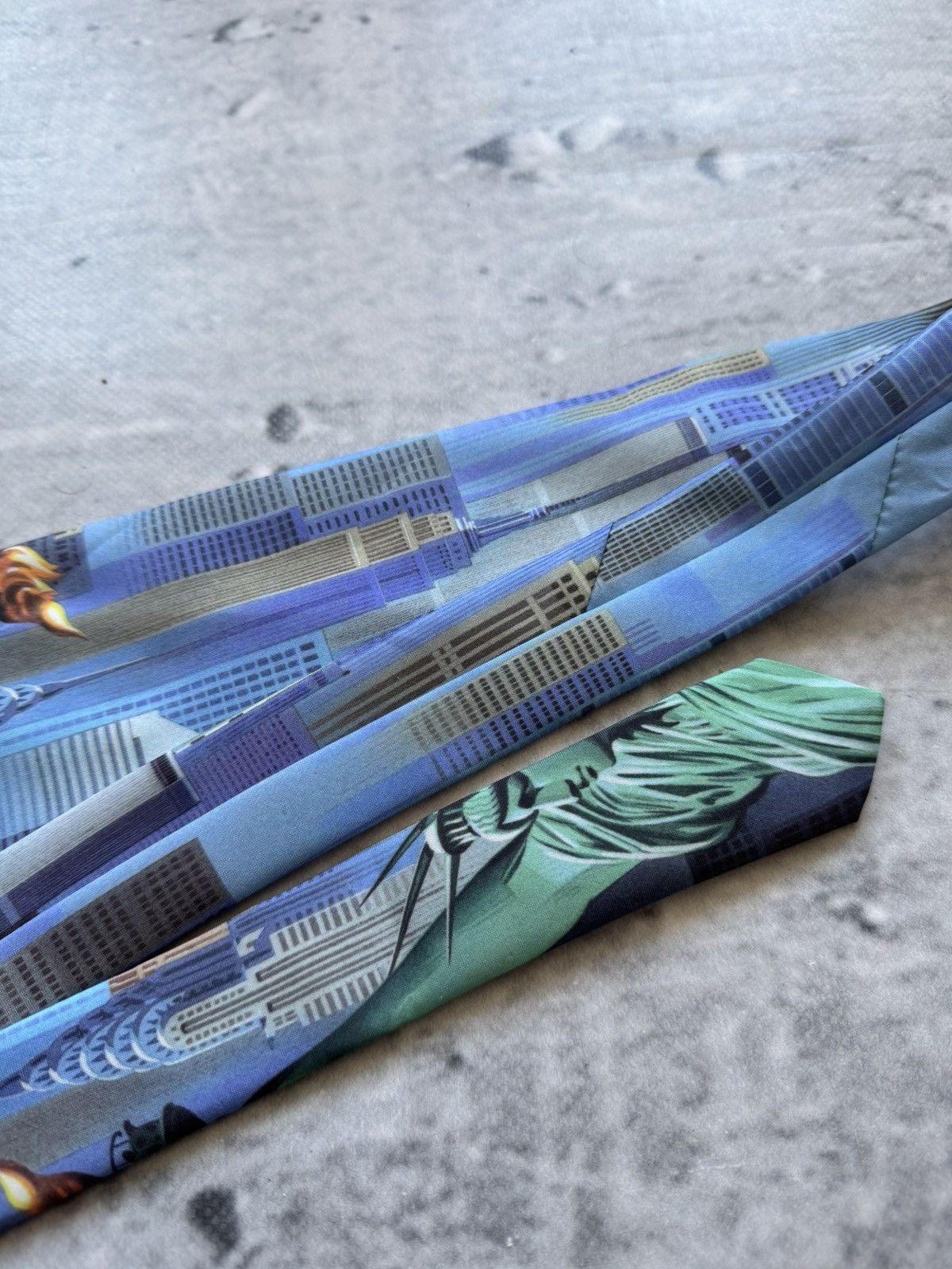 Ralph Marlin × Vintage RARE☄️Ralph Marlin tie NY STATUE of LIBERTY 1995 Vintage Size ONE SIZE - 4 Thumbnail