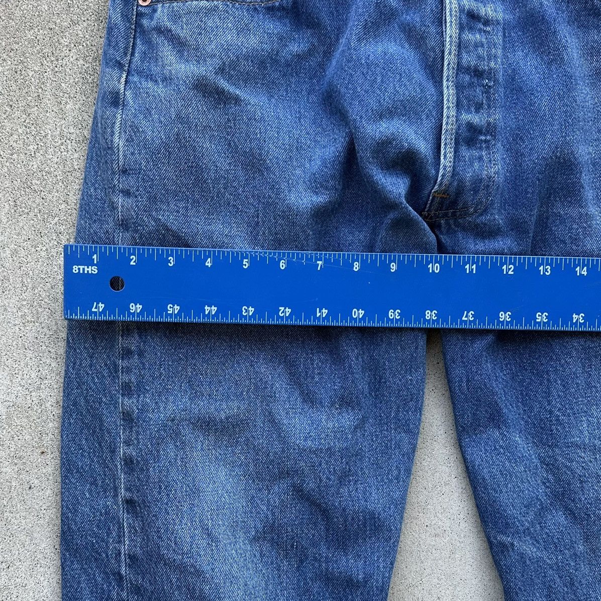 Levi's Vintage Levi’s 501xx Jeans Made In USA 90s Button Fly 32 Size US 32 / EU 48 - 12 Thumbnail