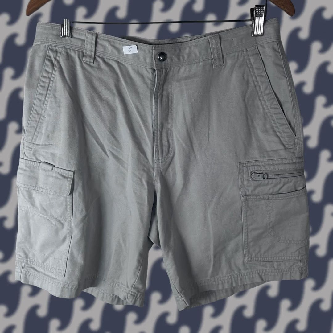 Vintage Columbia Shorts Mens 32 Beige Khaki Tan Cotton Twill Cargo Size XM4119 Hiking Fishing Size US 32 / EU 48 - 1 Thumbnail