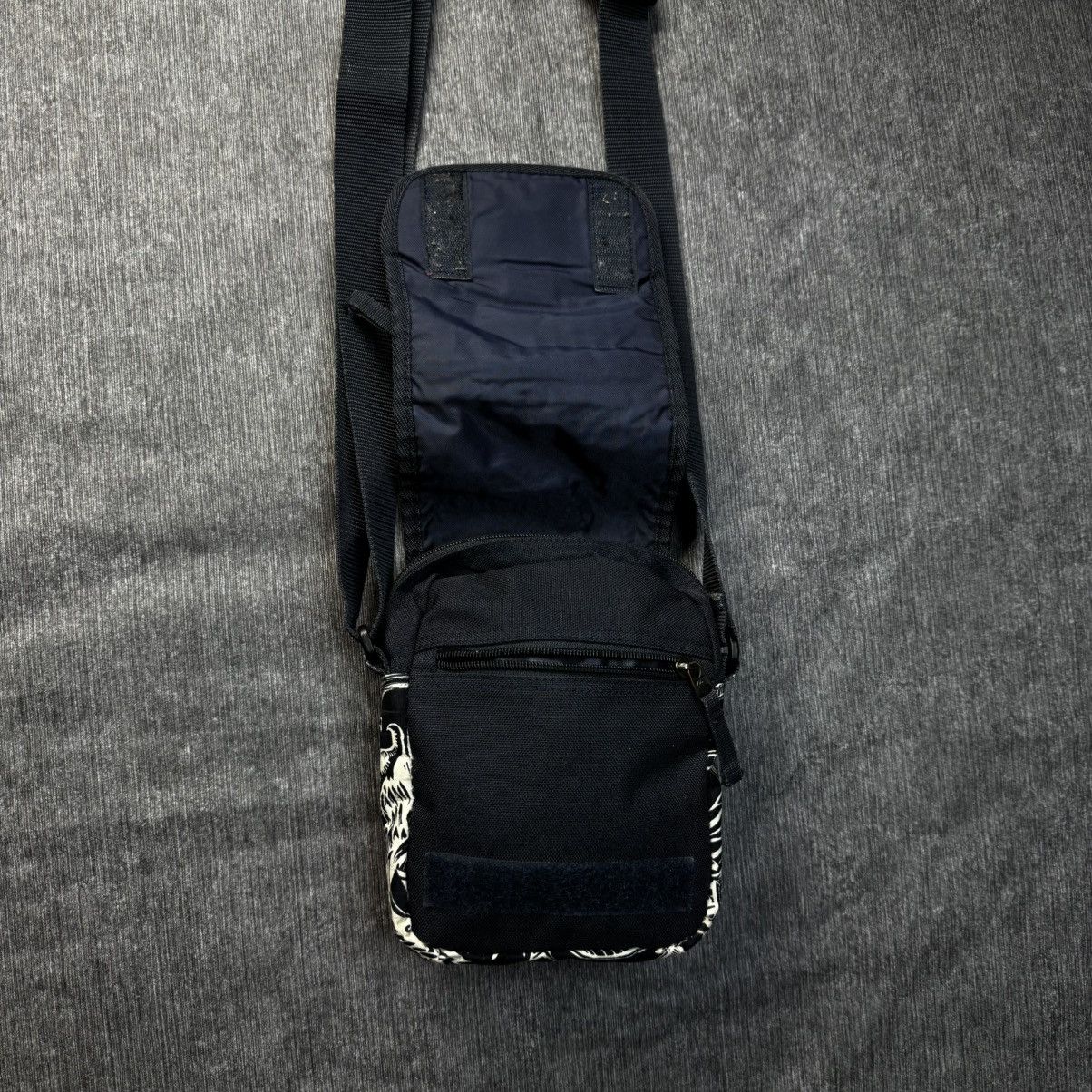 Quiksilver Vintage Y2K QUIKSILVER Messenger Bag Size ONE SIZE - 4 Thumbnail
