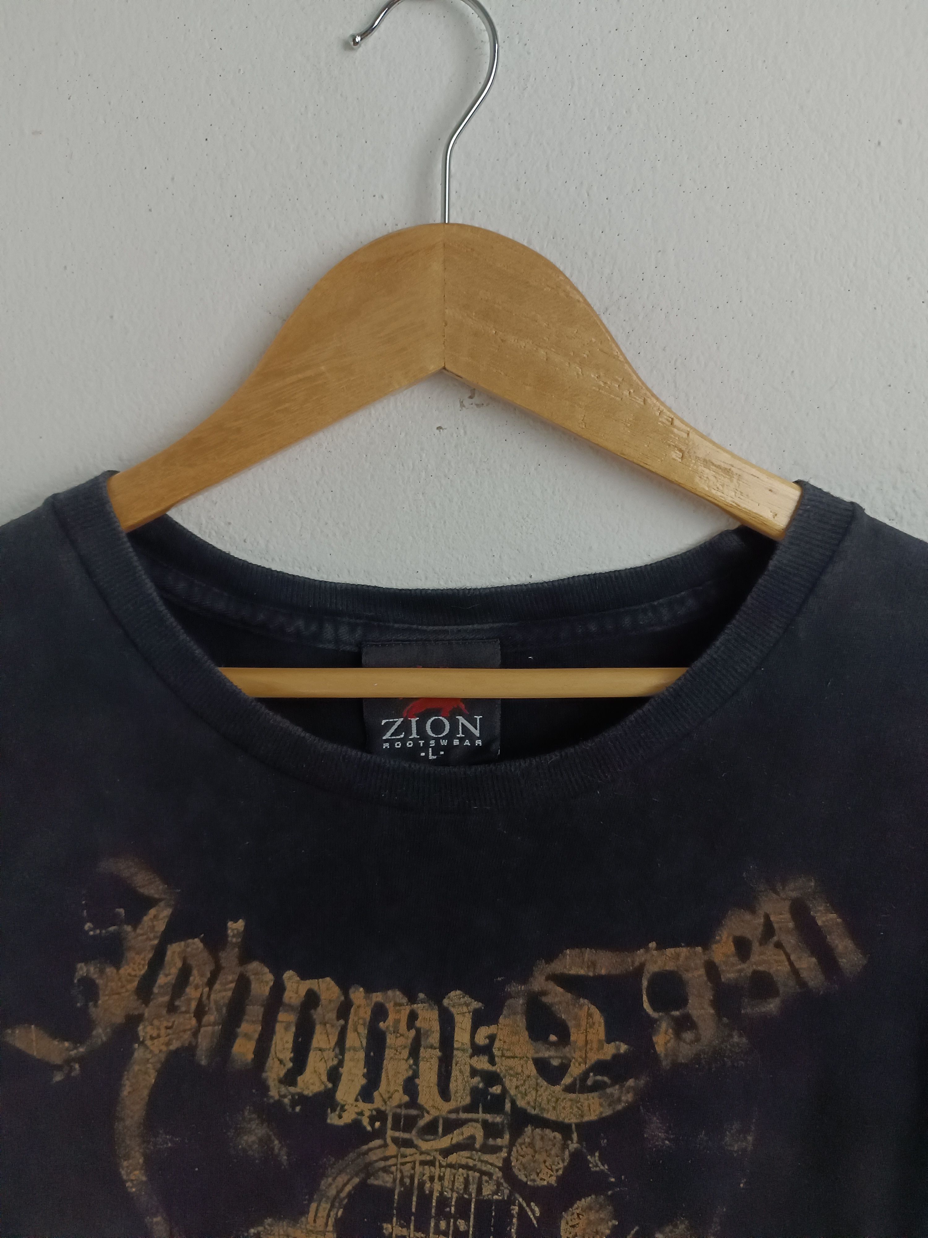 Band Tees VINTAGE '07 JOHNNY CASH GUITAR TEE dylan elvis neil young Size US L / EU 52-54 / 3 - 9 Thumbnail