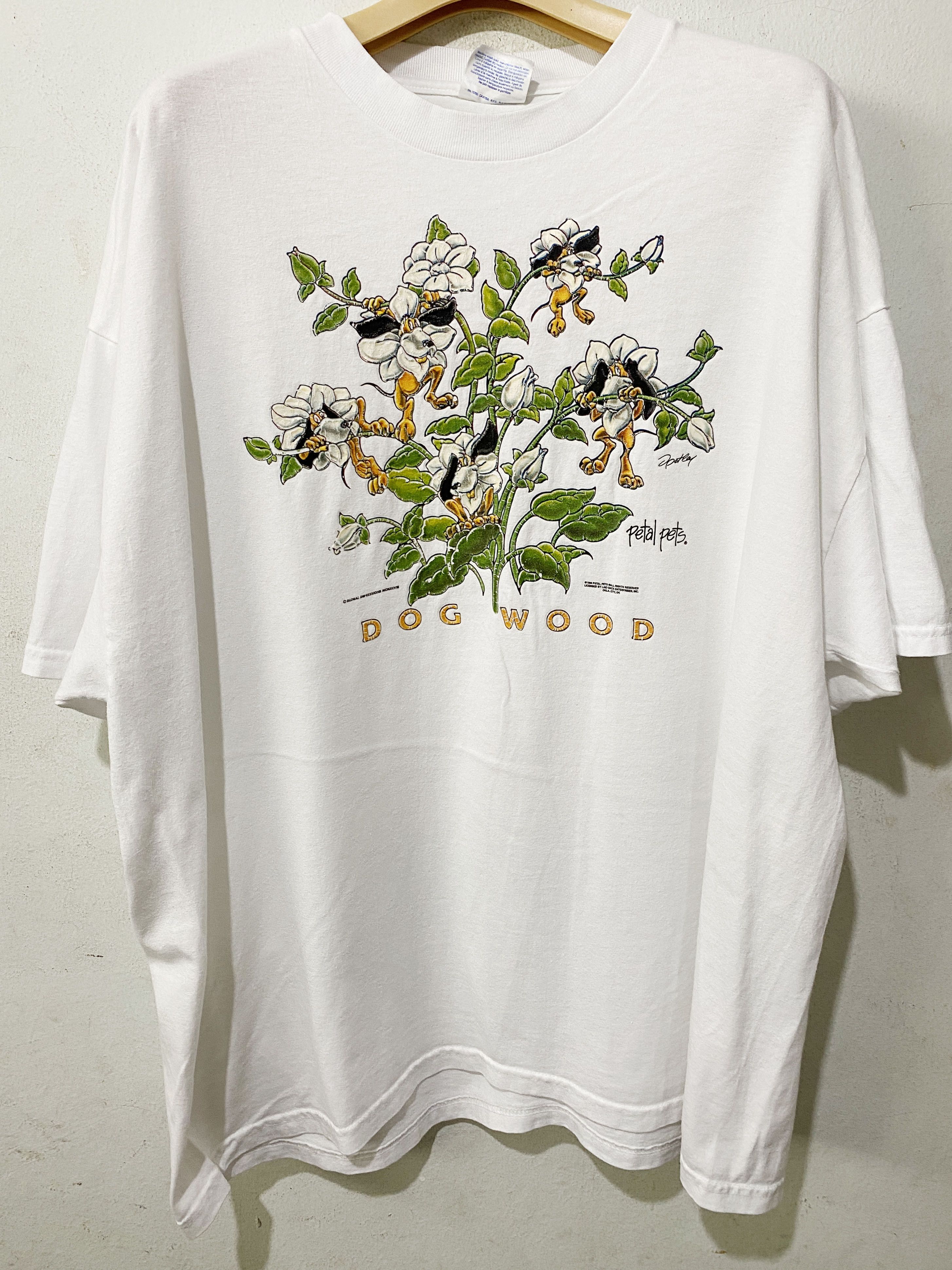 Vintage 90s Dogwood Plant Petal Pets Shirt