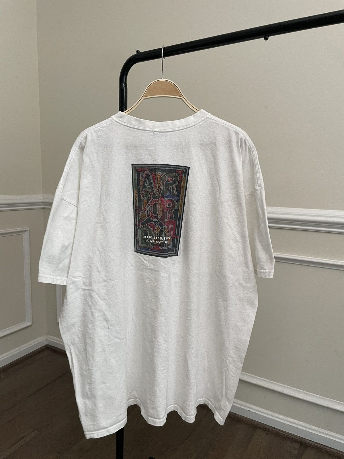 Vintage Vintage Y2K White Nike Art Tee Shirt Unsoundrags NCAA Size US XXL / EU 58 / 5 - 2 Thumbnail
