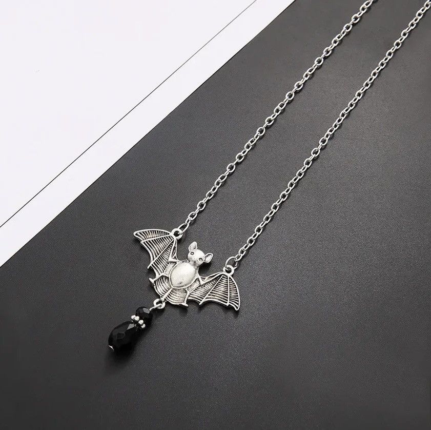 Vintage Vintage Goth Bat Chain Necklace Size ONE SIZE - 2 Thumbnail