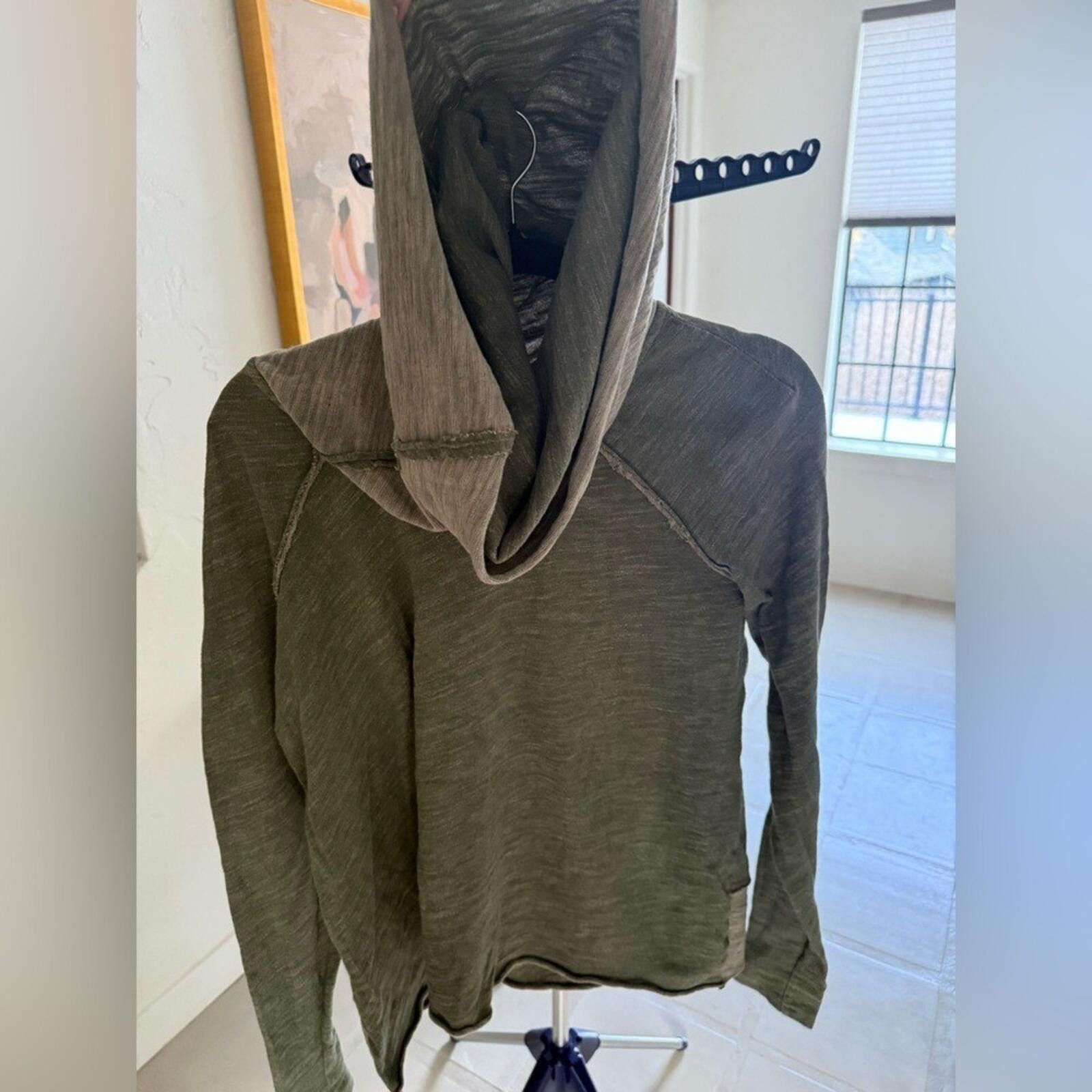 Free People Free People Beach Cocoon Cowl Pullover Two Body M/L Green Size M / US 6-8 / IT 42-44 - 5 Thumbnail