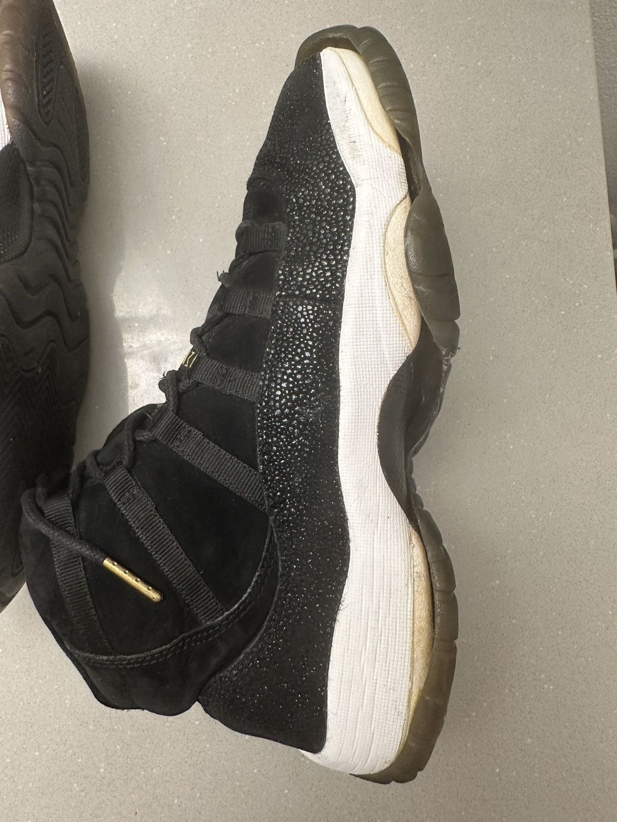 Jordan Brand Jordan 11 Retro Heiress Black Stingray Size US 8 / EU 41 - 5 Thumbnail