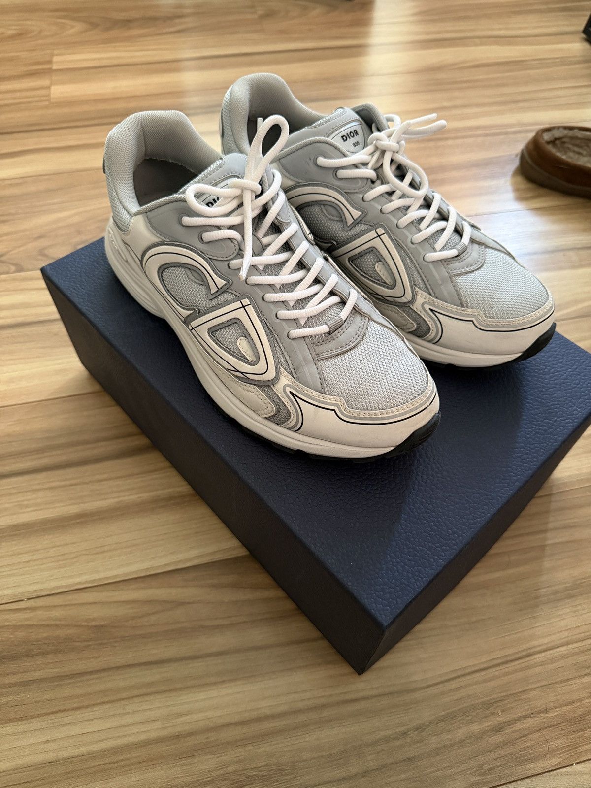 Dior
Dior B30 Microfiber Mesh Gray Low Top Sneaker Size 44 B30 Countdown Sneaker Dior Gray Technical Mesh and Dior Gray  main image 3