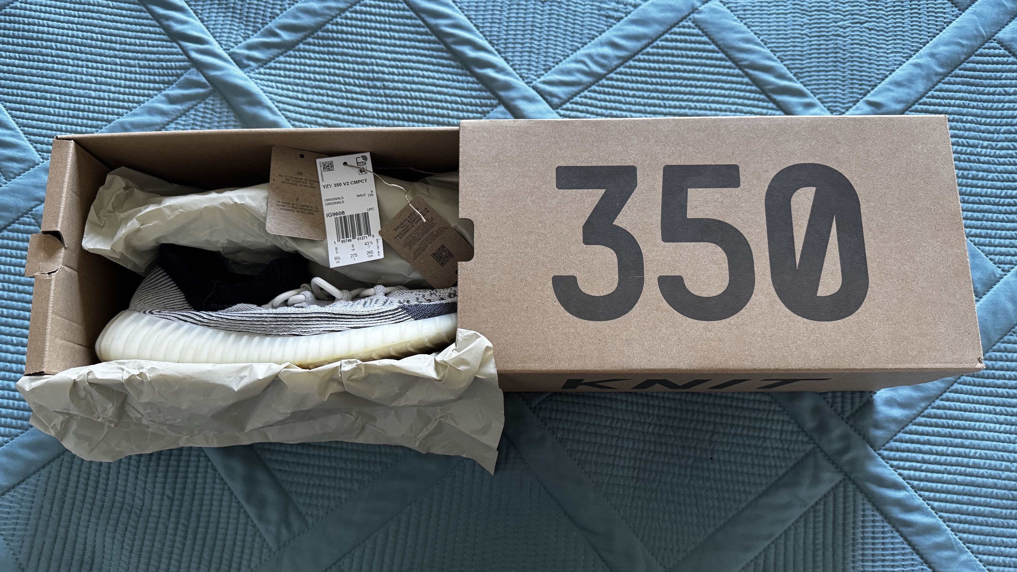 Yeezy Adidas Yeezy 350 V2 CMPCT Slate Panda Size US 9.5 / EU 42-43 - 12 Thumbnail