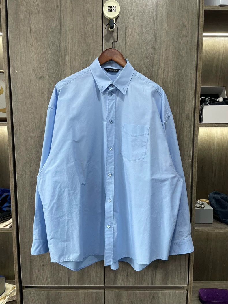 Balenciaga Balenciaga Back Printed Solid Color Long Sleeve Shirt Size US S / EU 44-46 / 1 - 1 Thumbnail